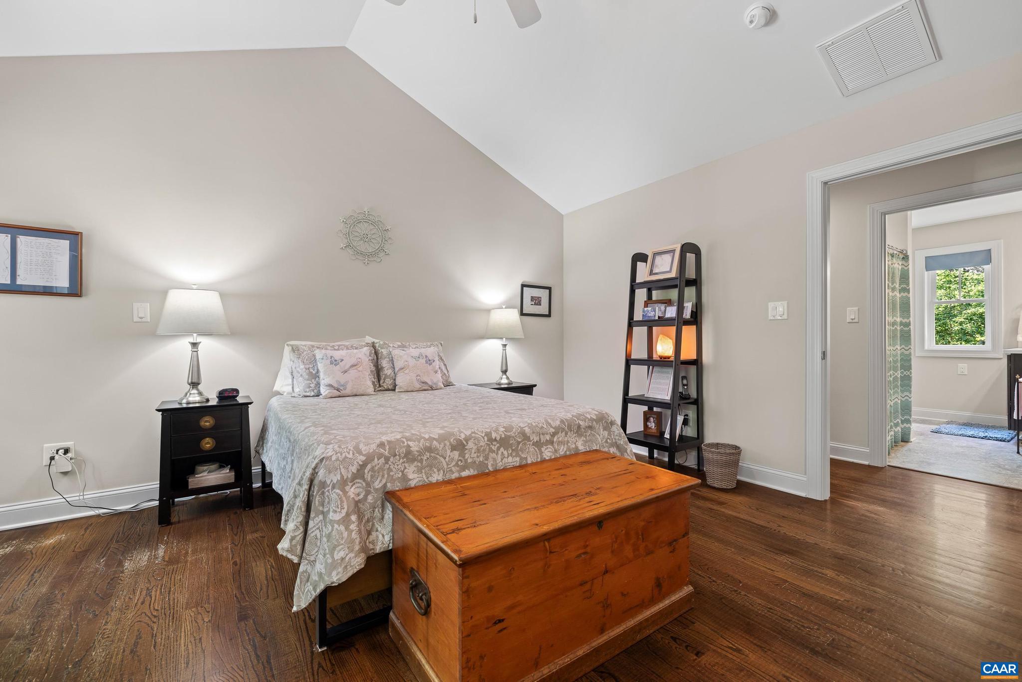 LAKE MONTICELLO - Residential