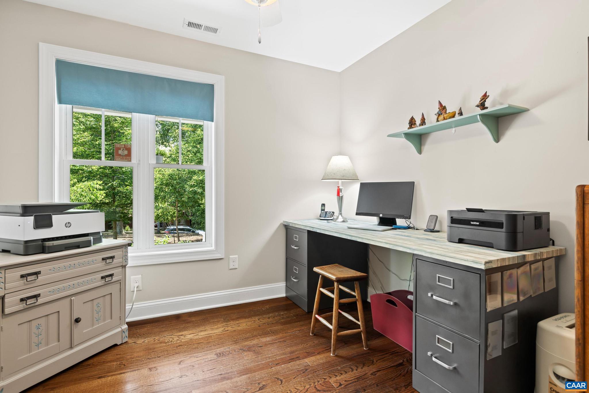 LAKE MONTICELLO - Residential