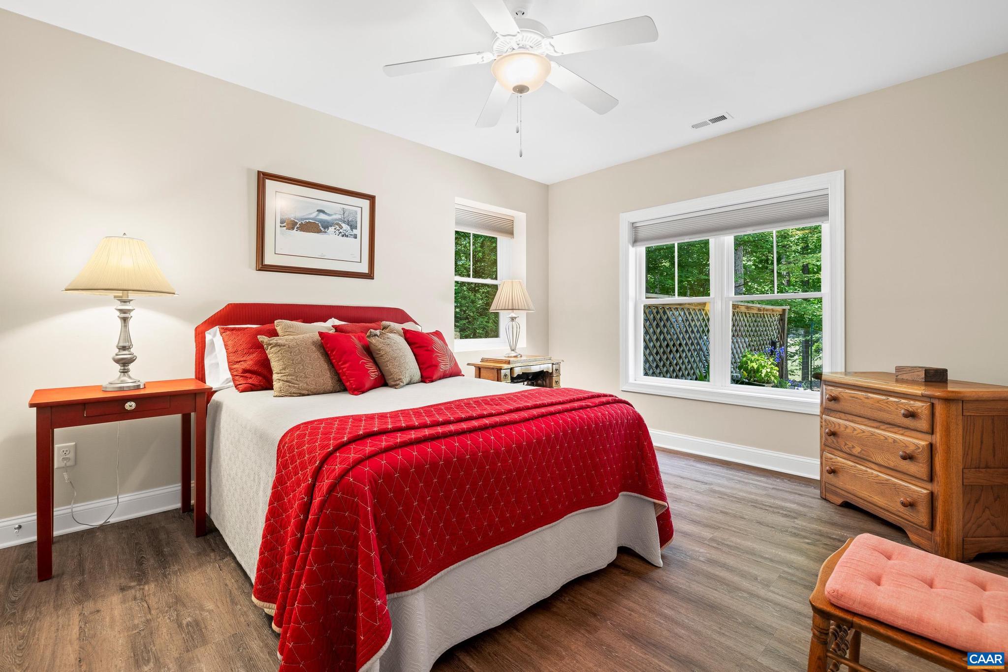 LAKE MONTICELLO - Residential