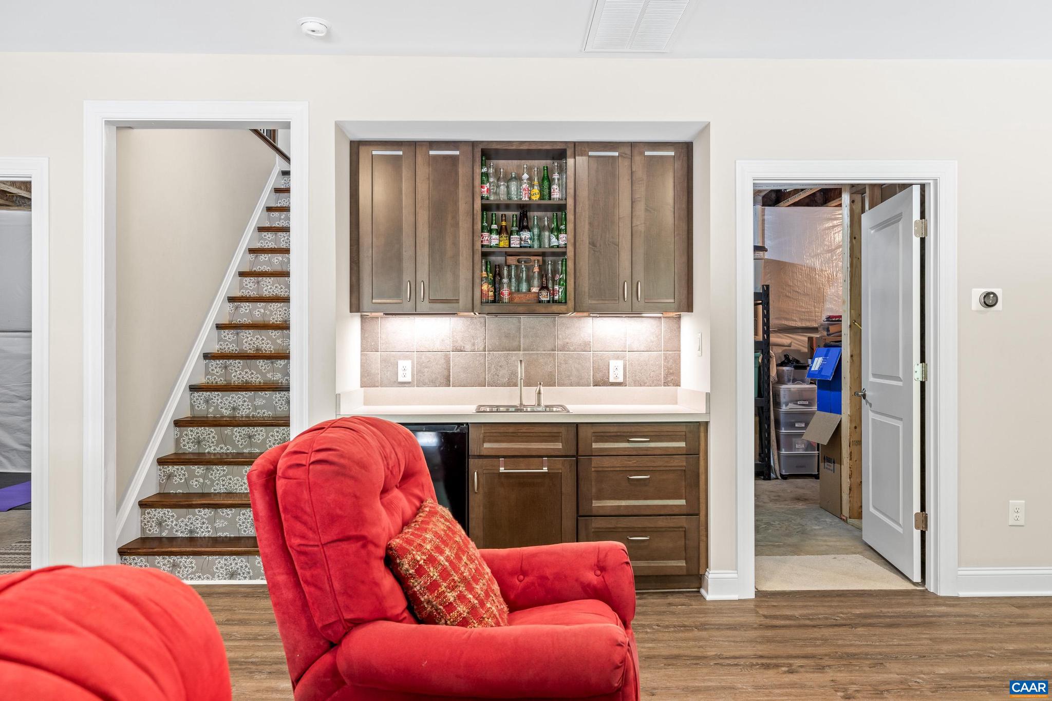 LAKE MONTICELLO - Residential