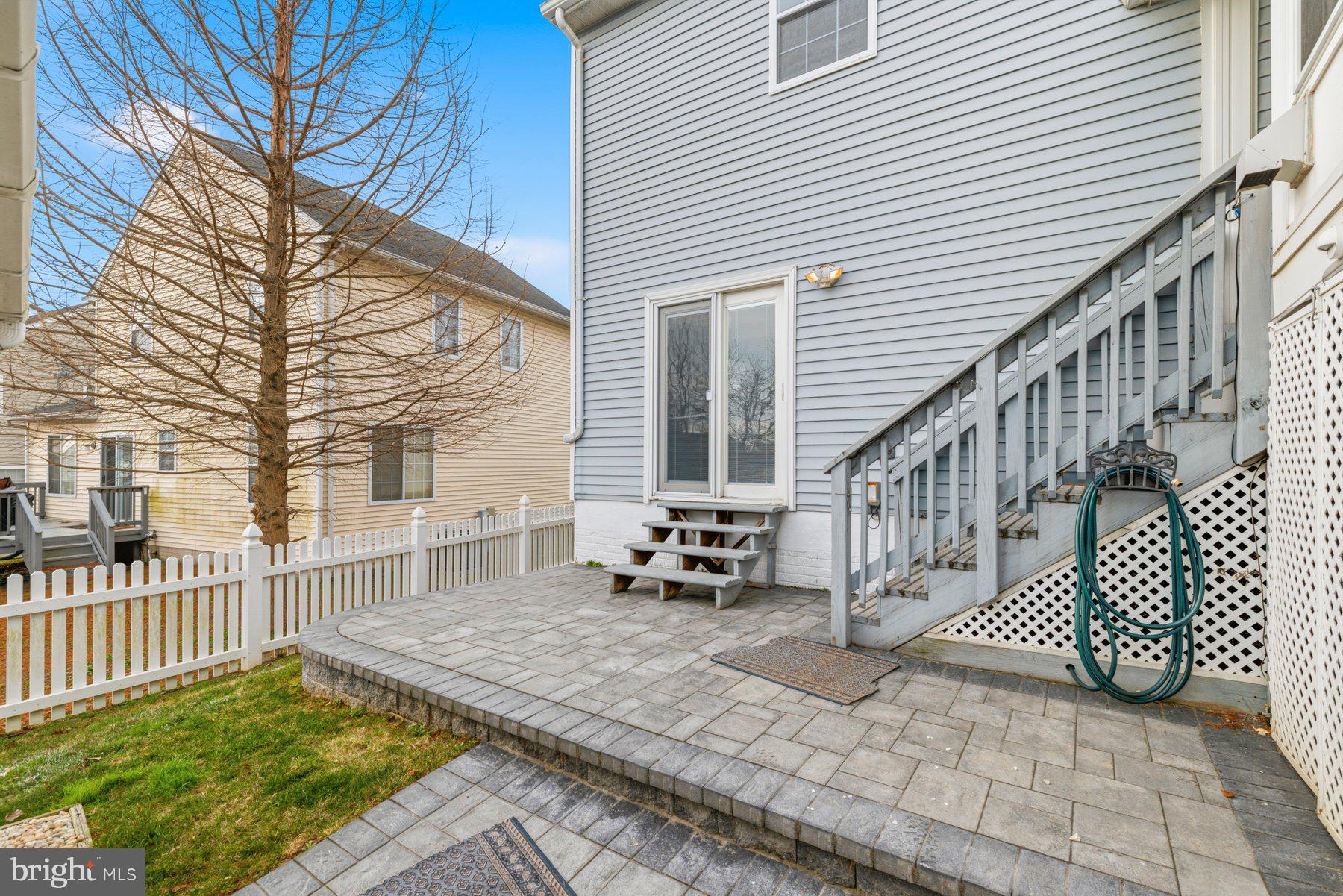 KENWOOD PARK - Residential