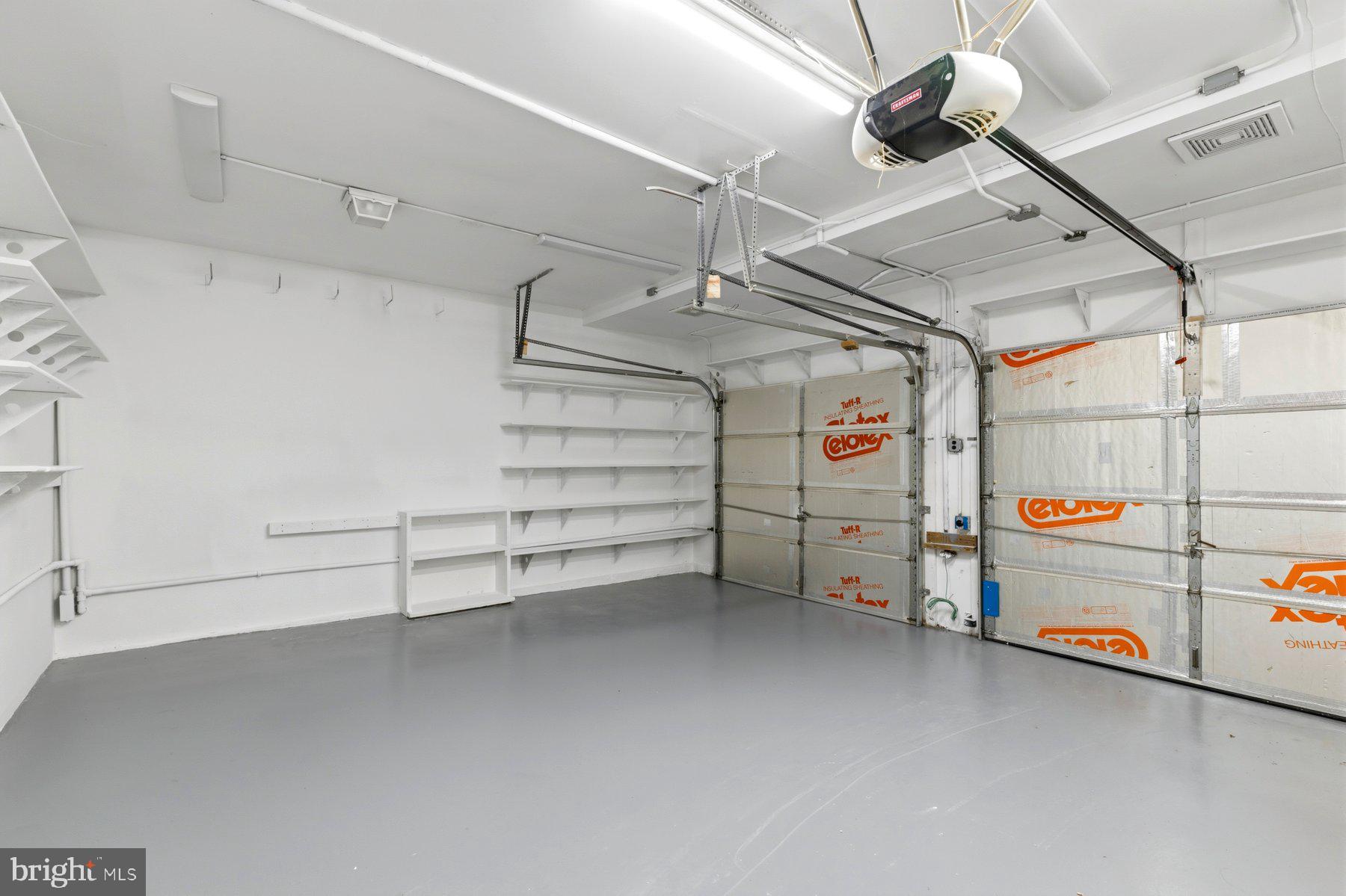 KENWOOD PARK - Residential