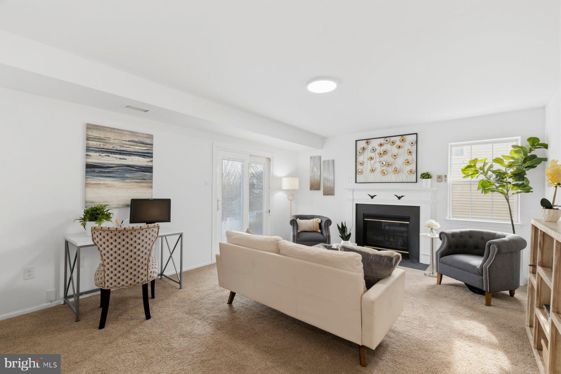 KENWOOD PARK - Residential