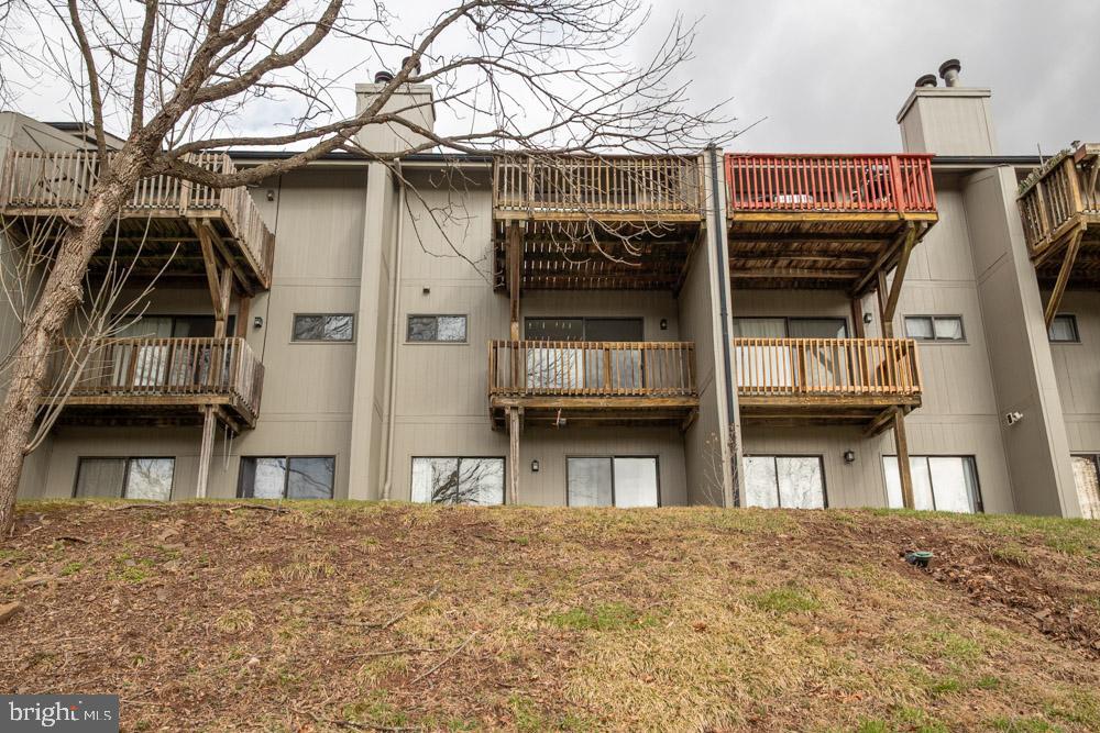 THE WOODS - Residential