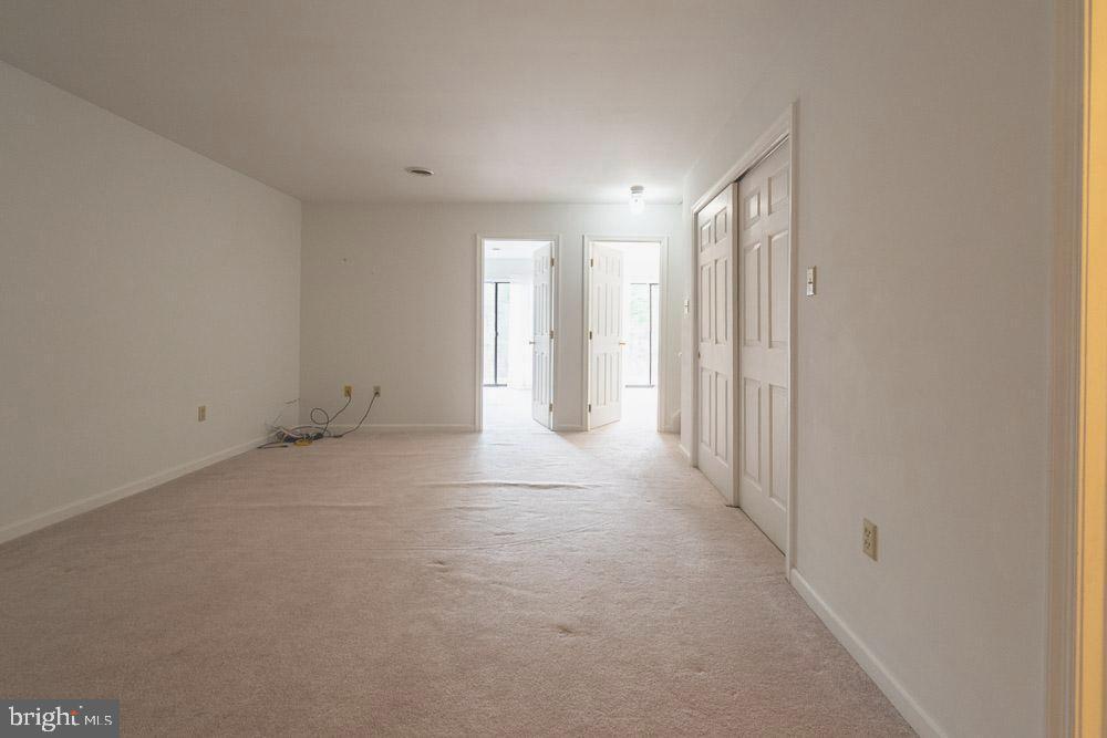 THE WOODS - Residential