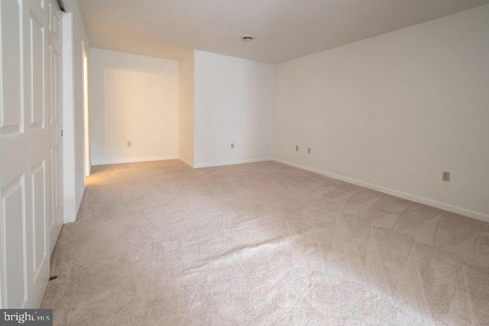 THE WOODS - Residential