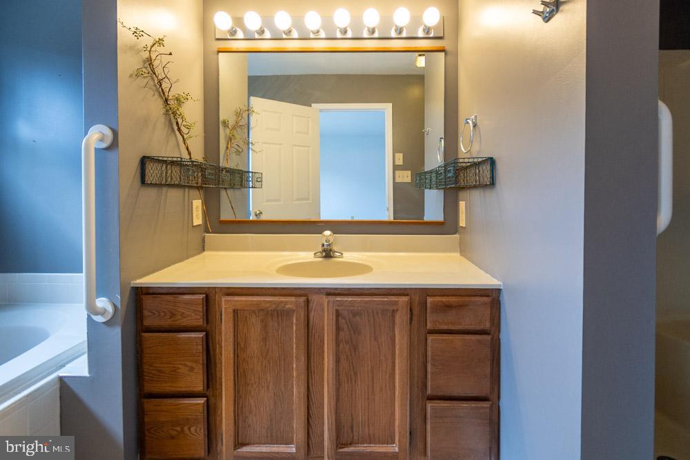 THE WOODS - Residential