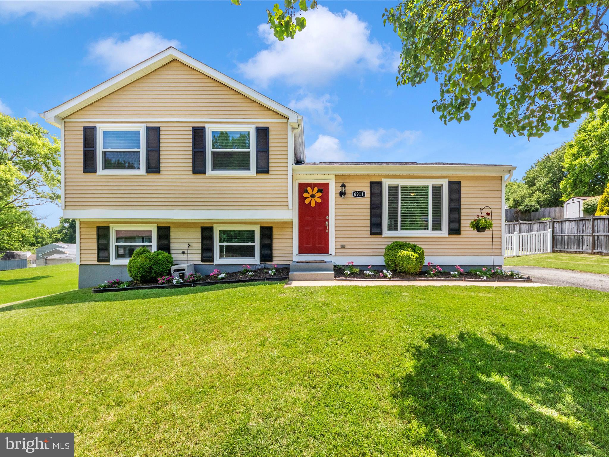 Fully updated split-level in Clinton with a bright, open layout and fantastic flow for everyday living and entertaining. Main level features durable LVP Flooring and a Renovated Kitchen with Granite Counters, White Cabinets, and New Appliances (2023). Both Full Baths have been Beautifully Updated. Enjoy a spacious Trex Deck (2024) overlooking a huge Fully Fenced Yard — perfect for cookouts and gatherings. Large Basement offers additional living space, plus a Massive Crawl Space for storage. New Windows (2025), Roof & HVAC (2023), Vinyl Fence (2023), and LG Washer/Dryer (2023). Primary suite features its a full bath! Just 1.5 mi to Cosca Regional Park and walking distance to 2 playgrounds!