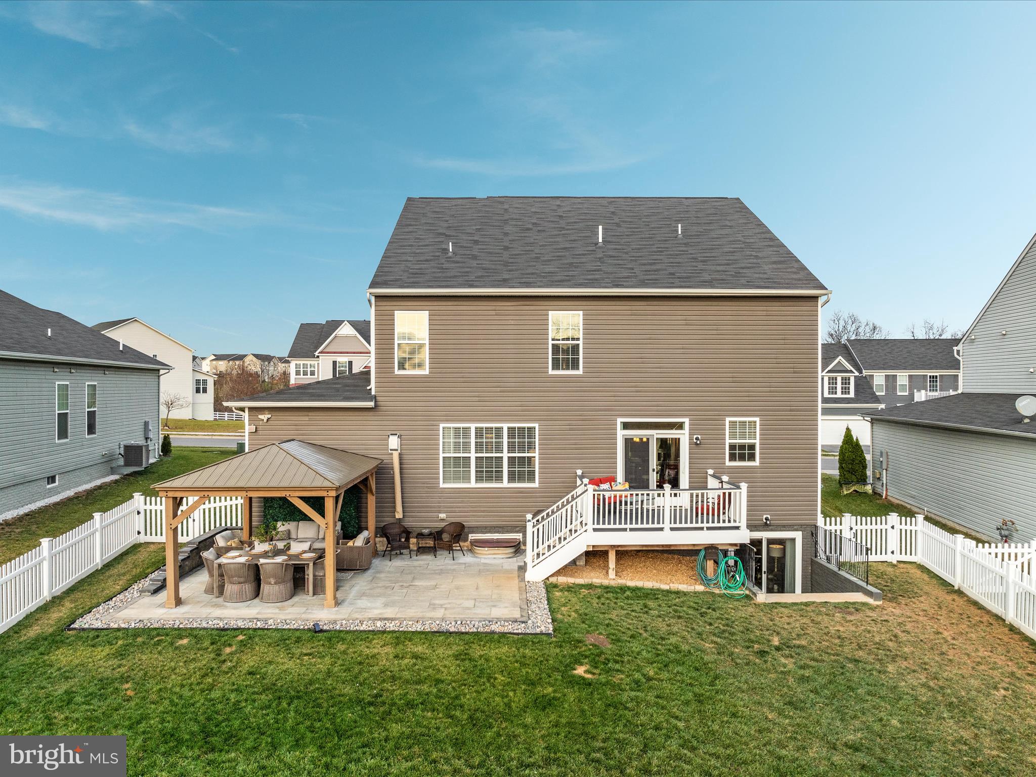 SNOWDEN BRIDGE - Residential