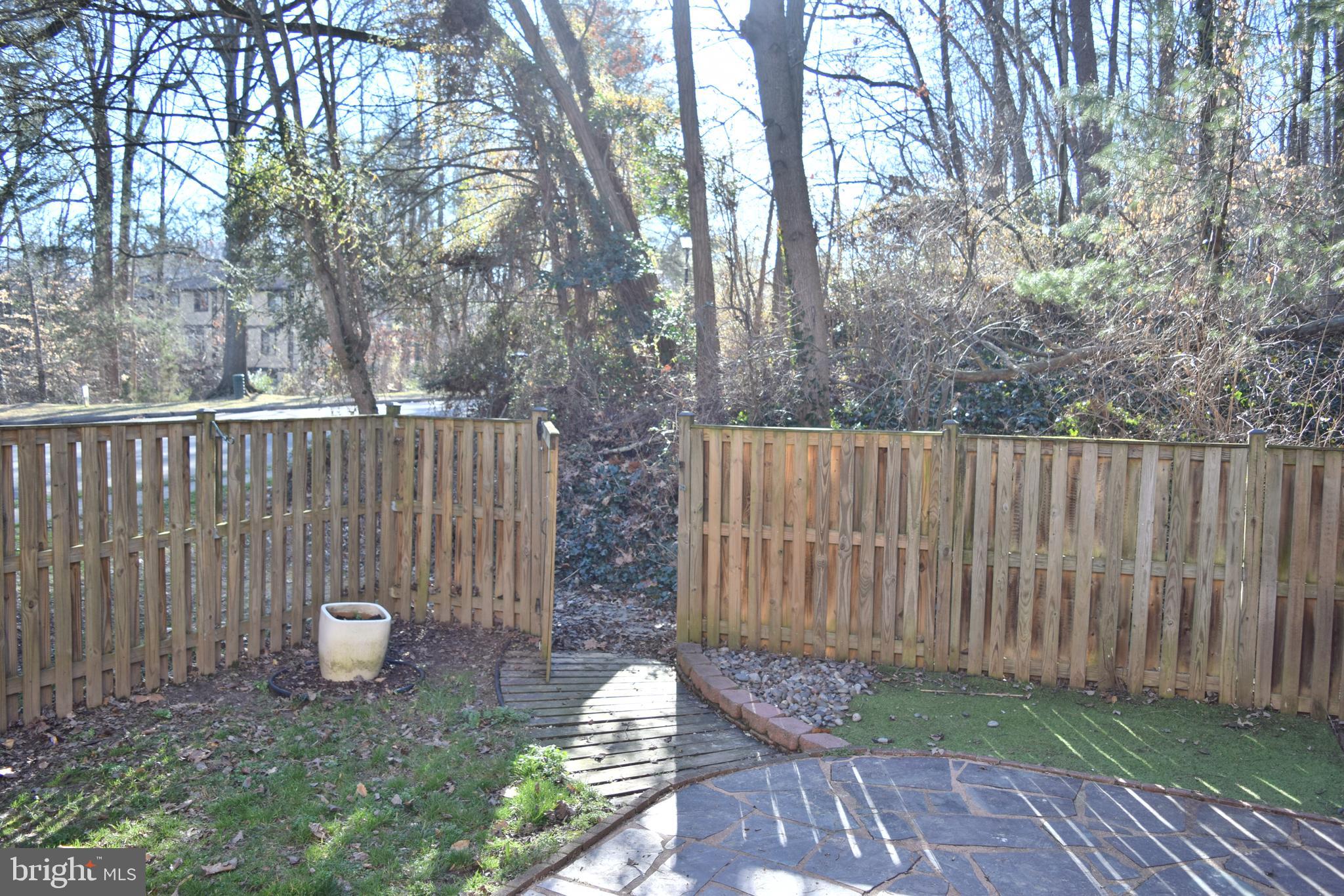 BURKE CENTRE - Residential Lease