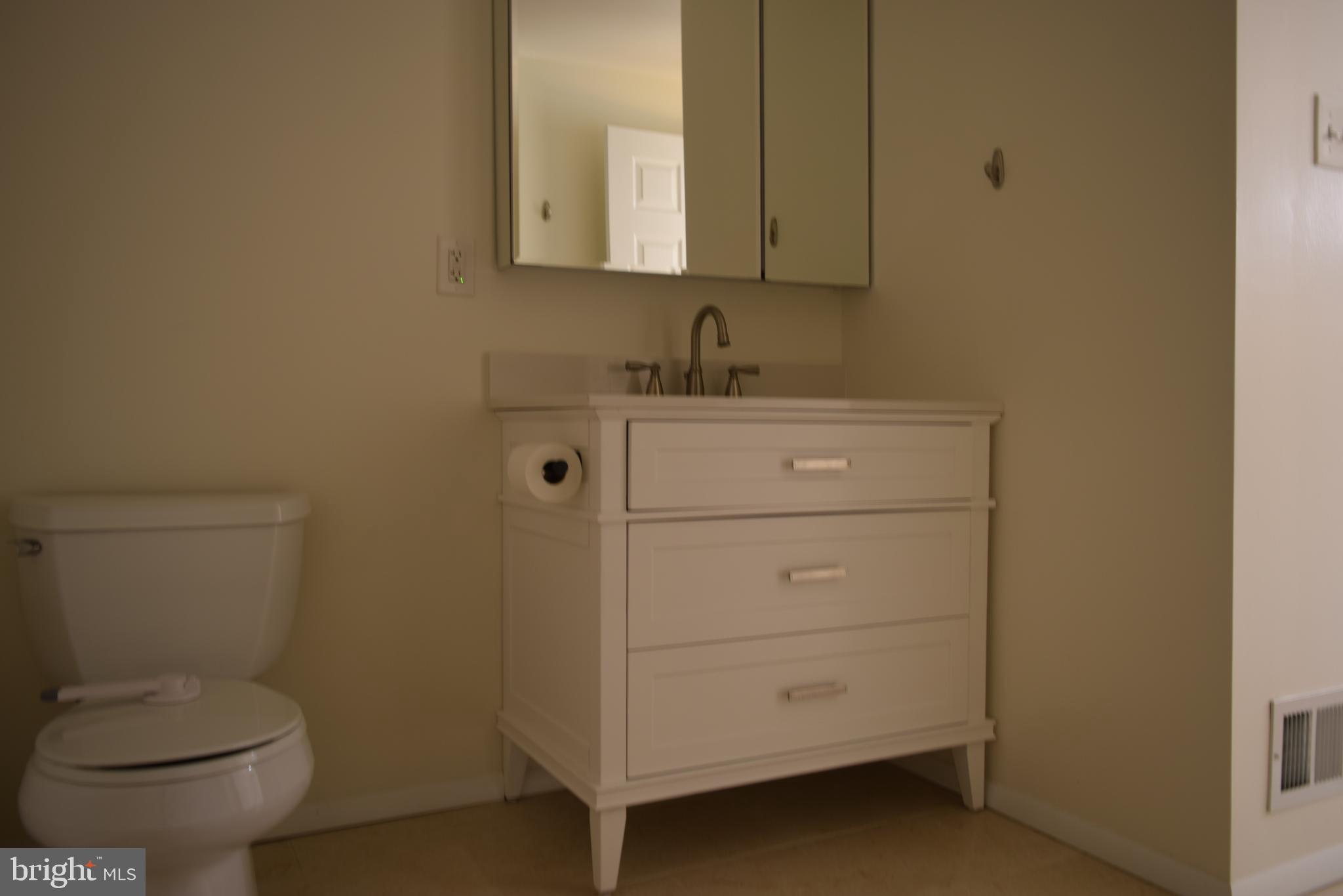 BURKE CENTRE - Residential Lease