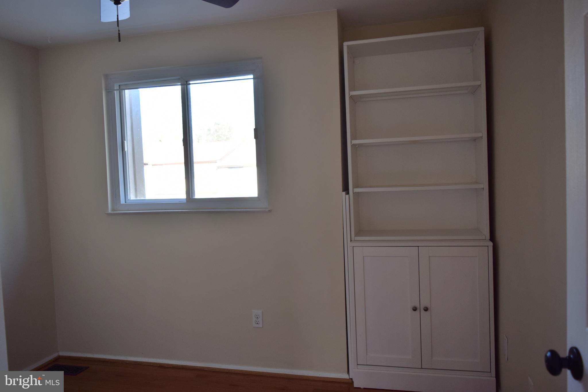 BURKE CENTRE - Residential Lease