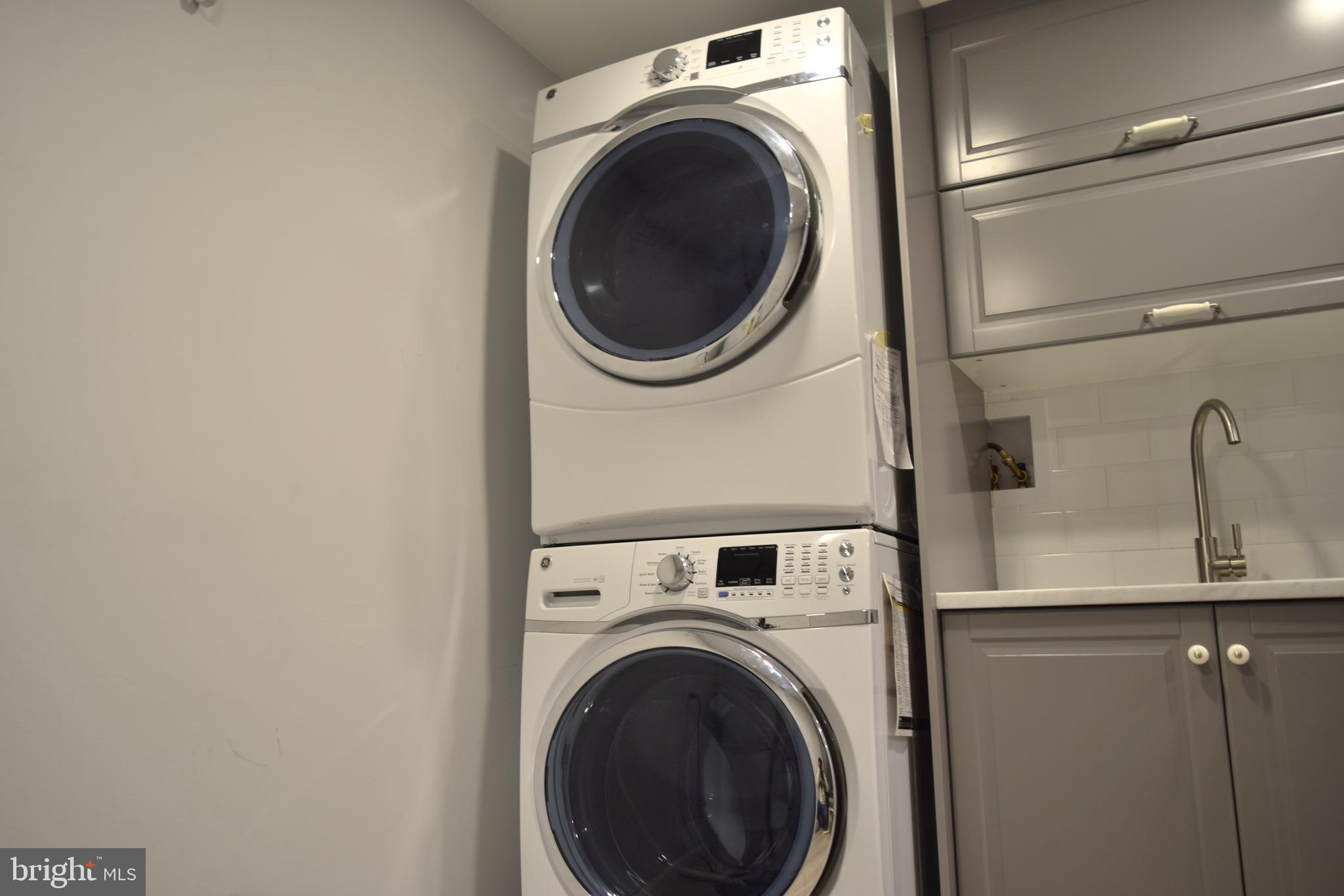 BURKE CENTRE - Residential Lease