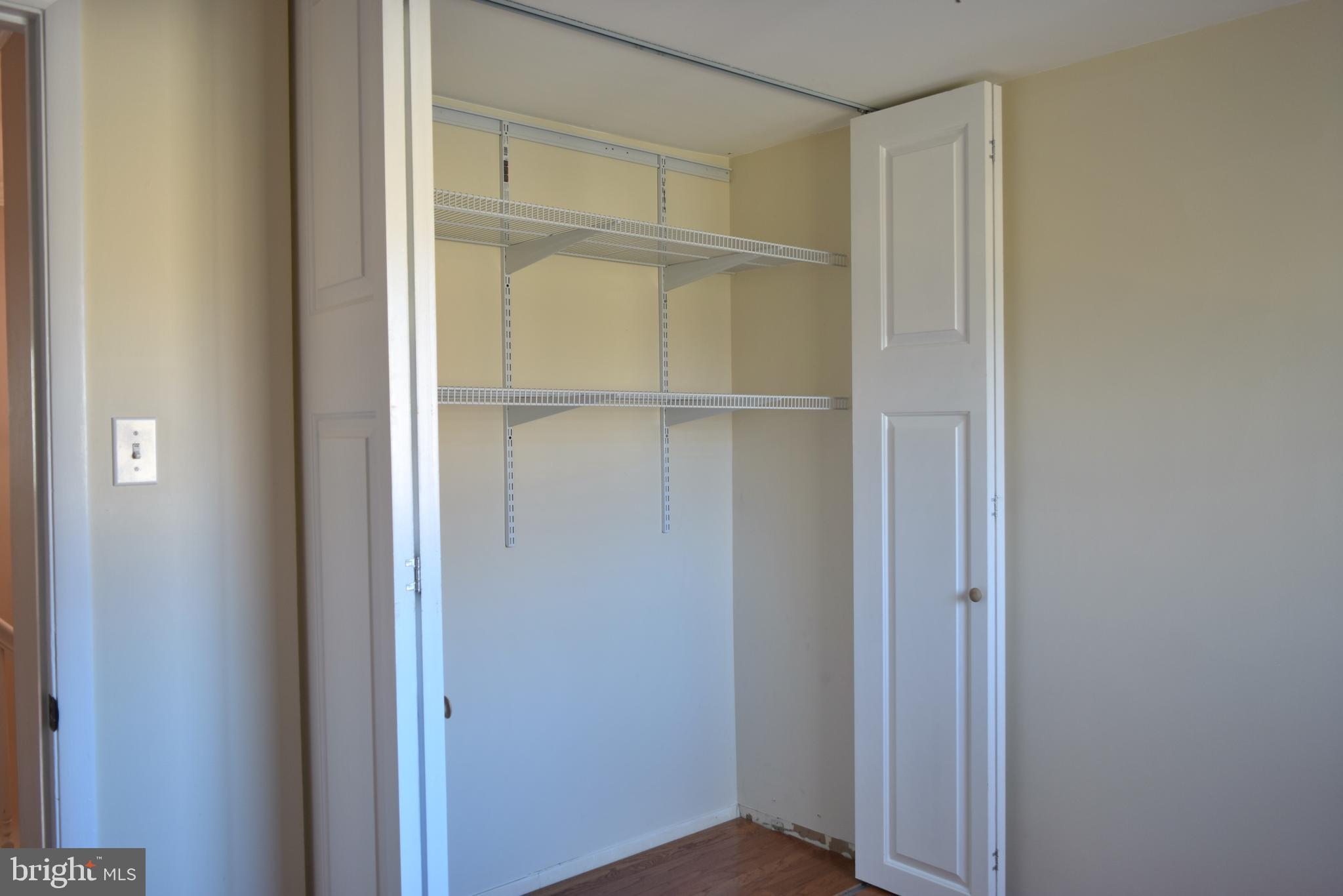 BURKE CENTRE - Residential Lease