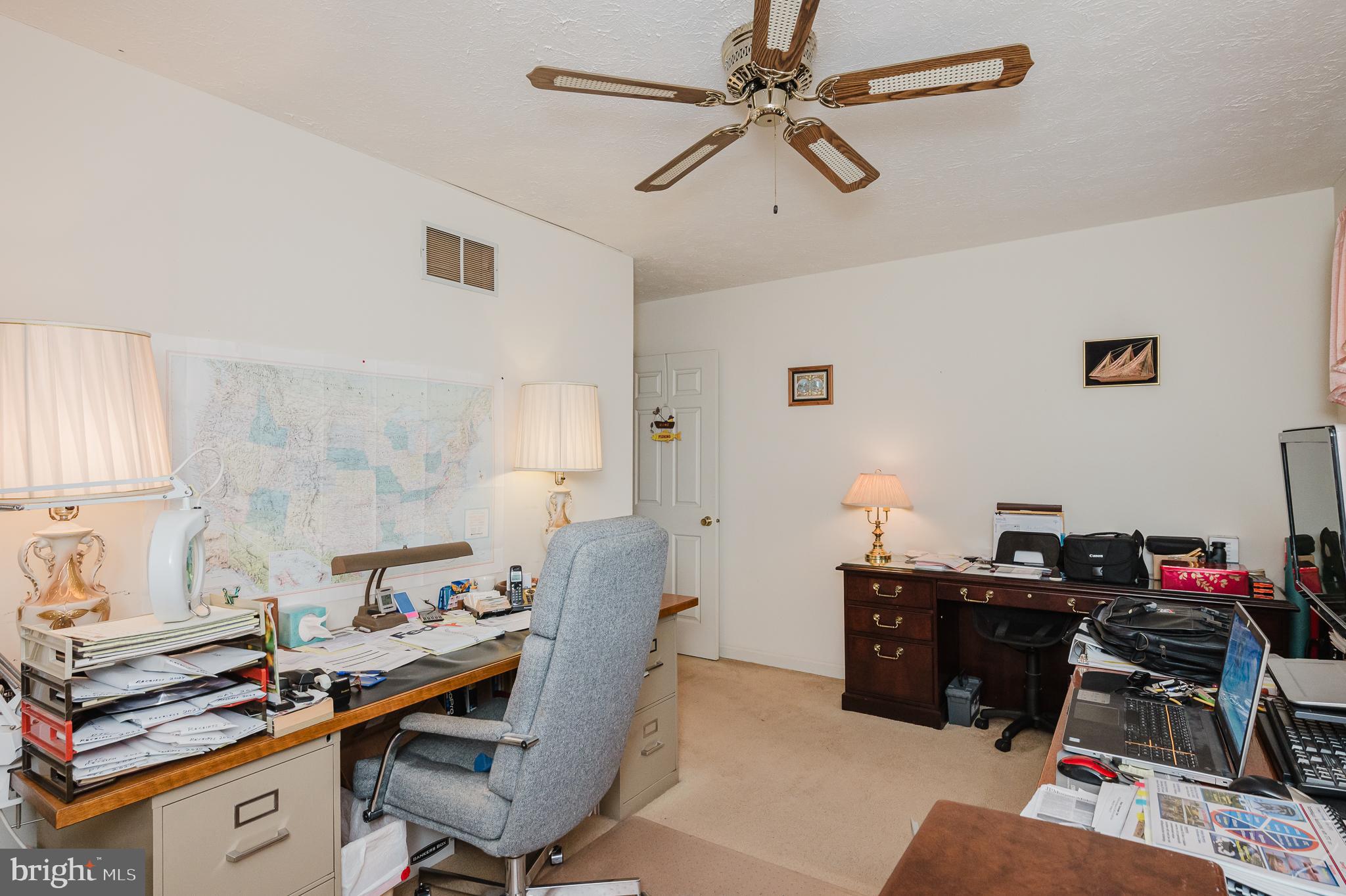 LINTHICUM OAKS - Residential