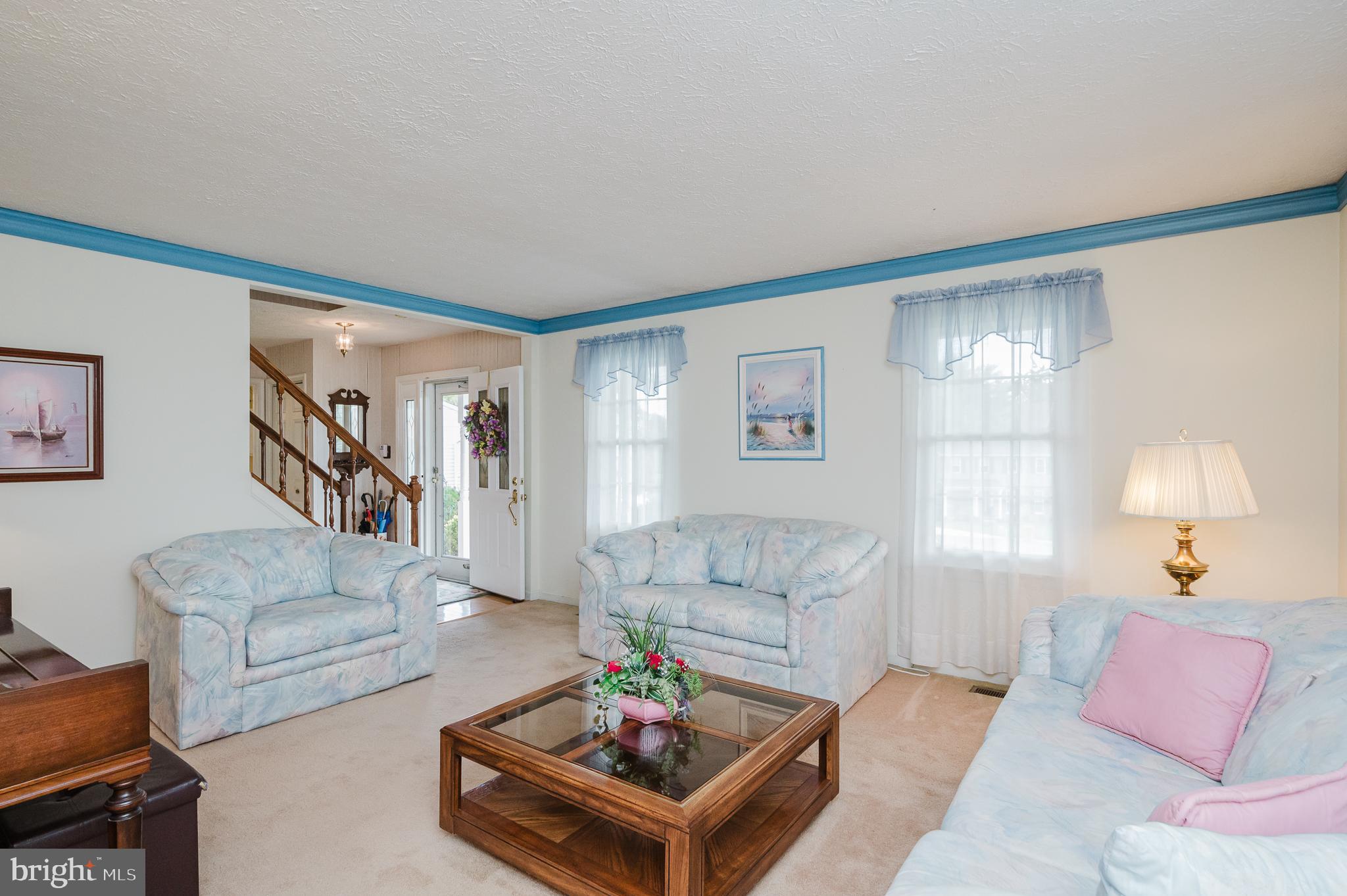 LINTHICUM OAKS - Residential