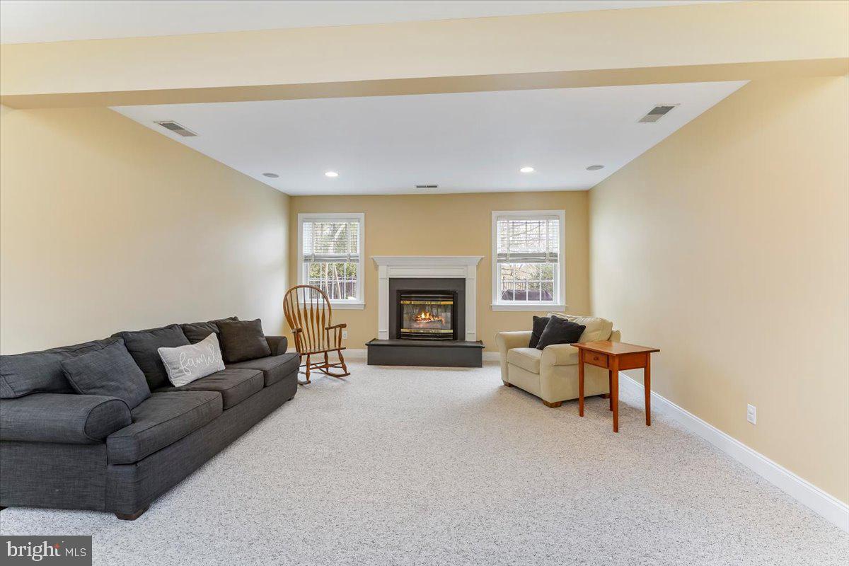 FALLBROOKE - Residential