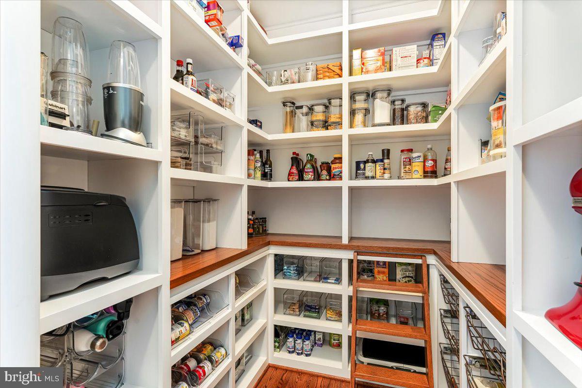 FALLBROOKE - Residential