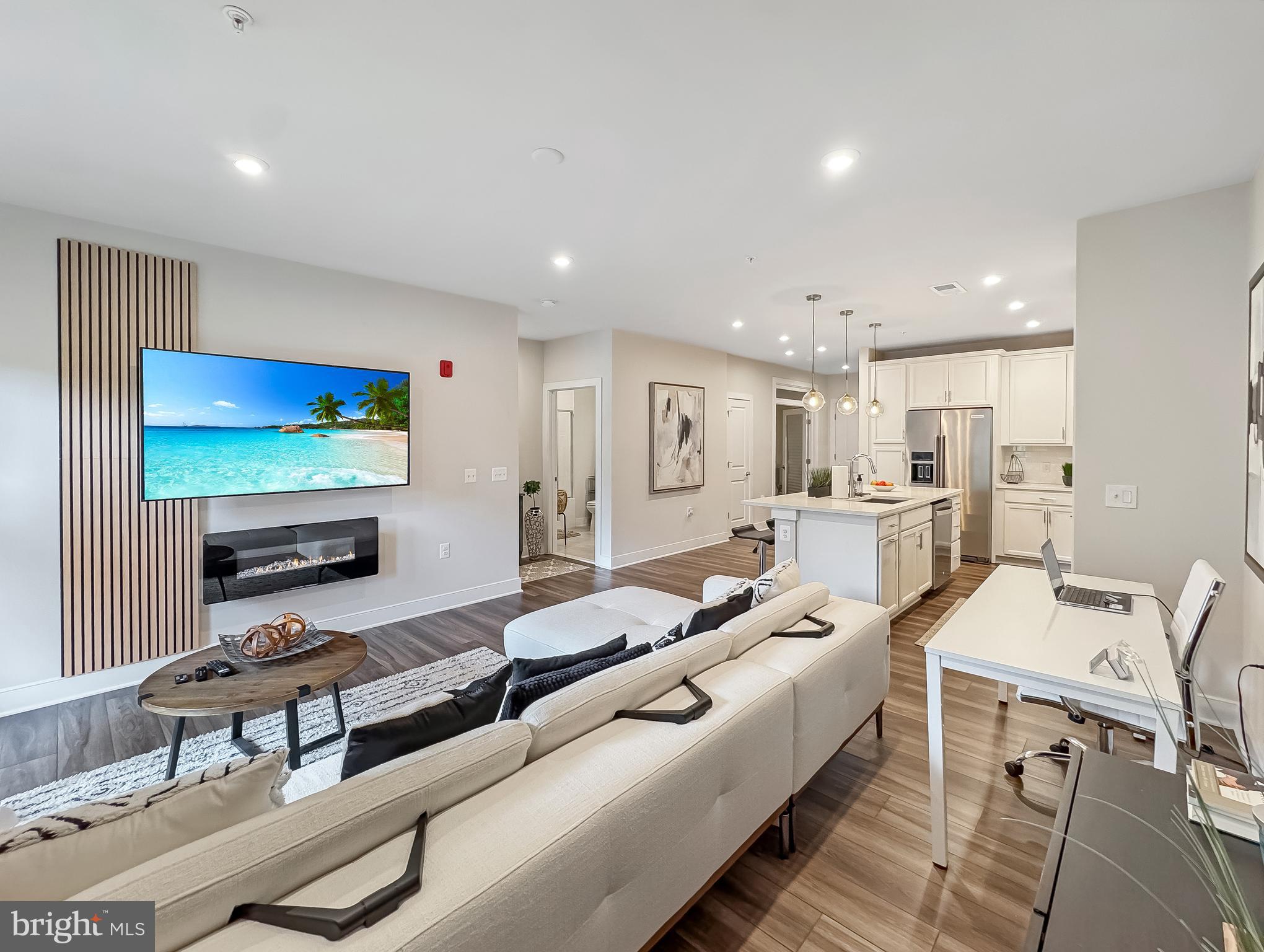 NATIONAL HARBOR - Residential Lease