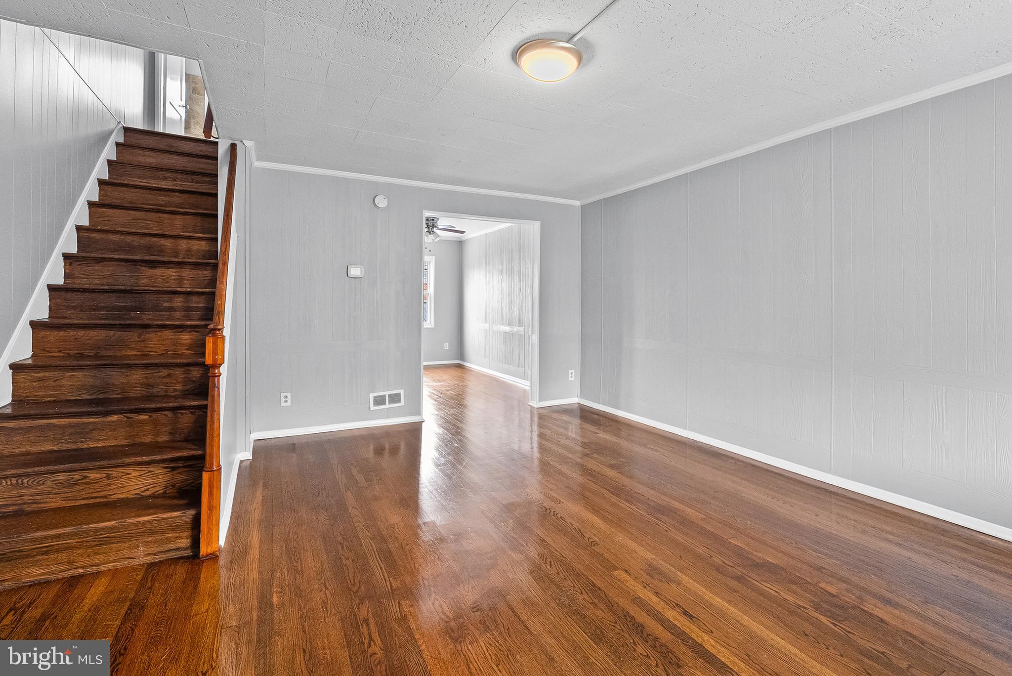 MIDDLESEX - Residential