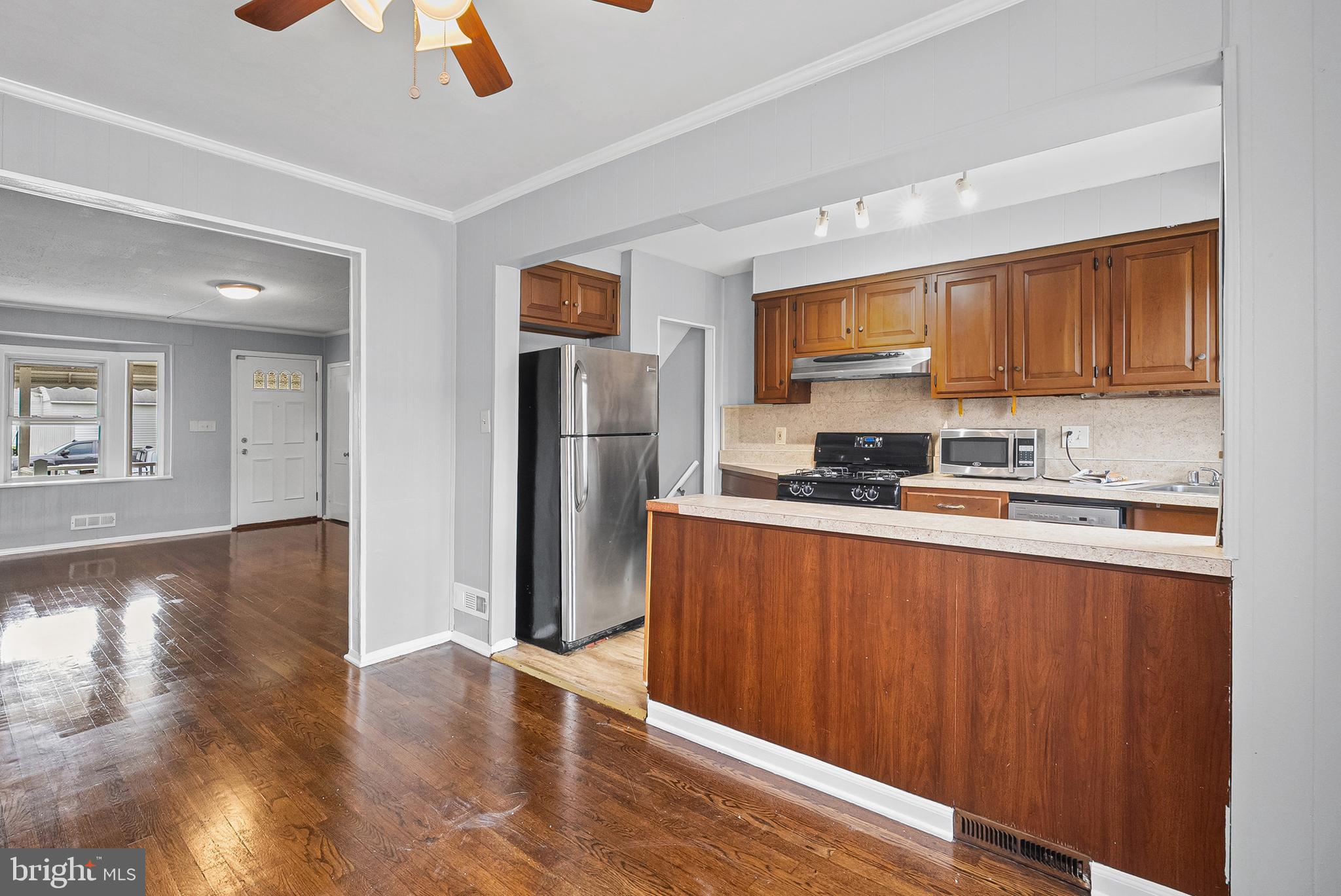 MIDDLESEX - Residential