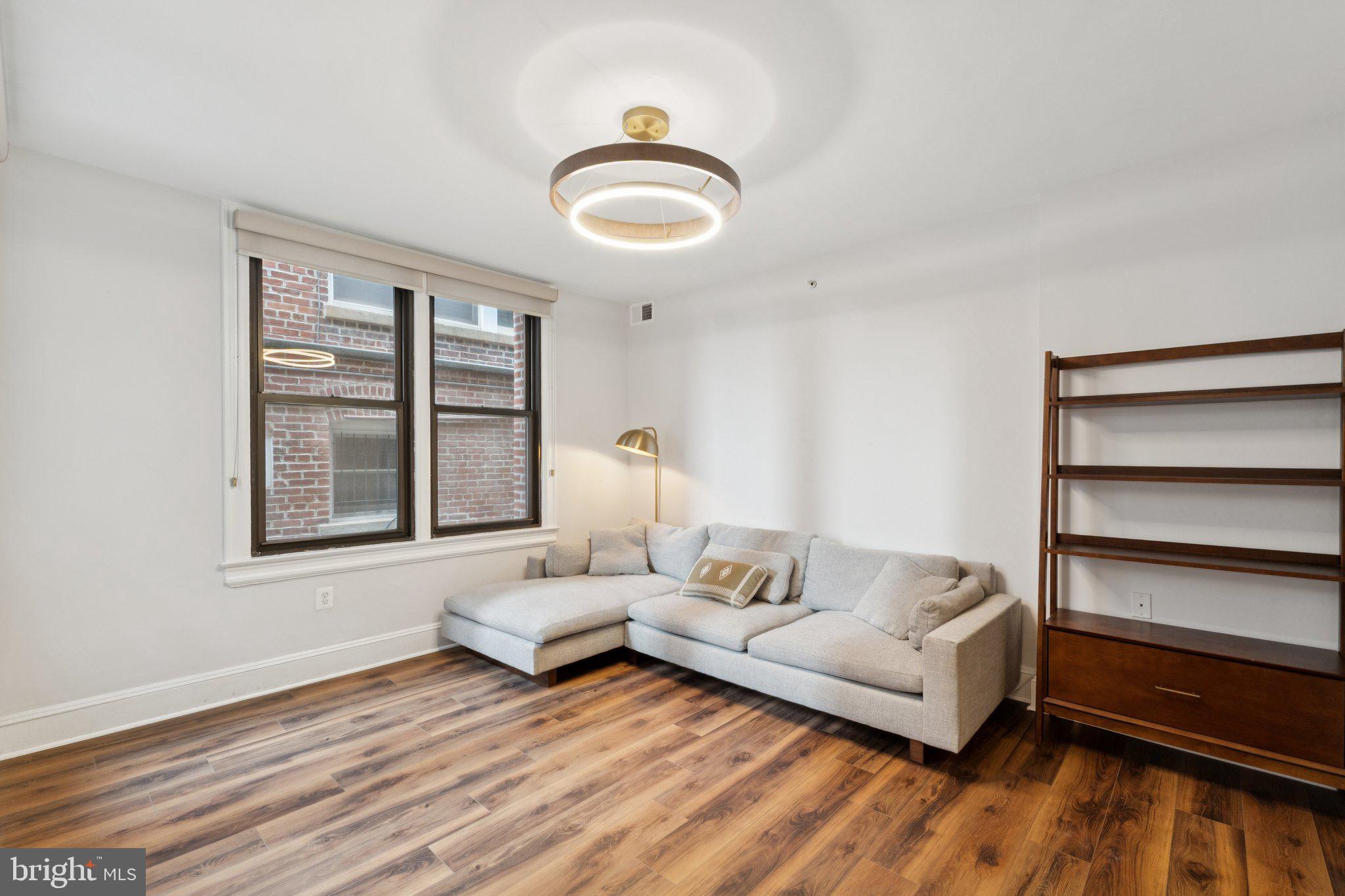 1858 CALIFORNIA STREET NW 5