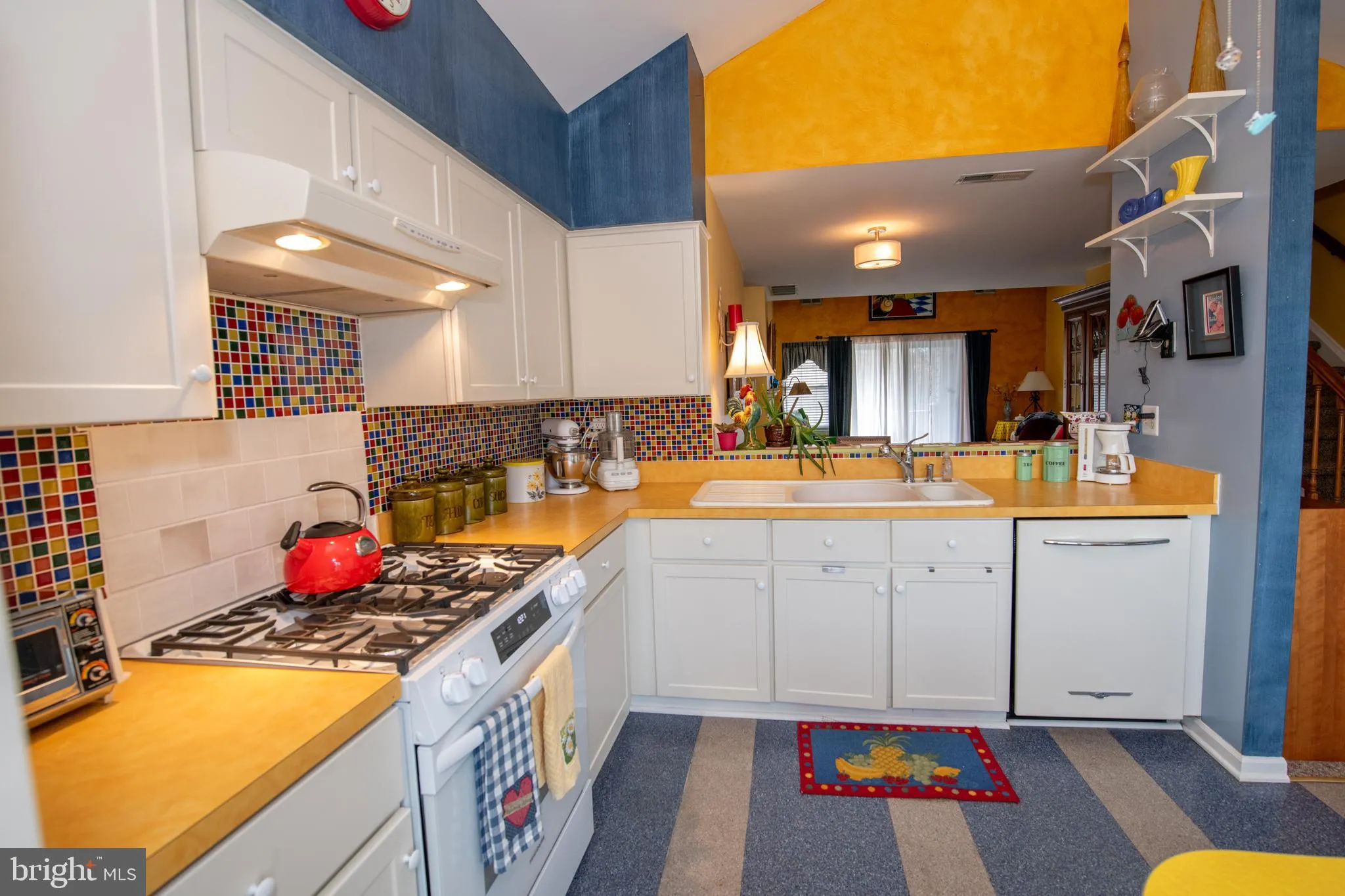 Southampton, Pennsylvania 18966, United States, 2 Bedrooms Bedrooms, ,3 BathroomsBathrooms,Residential,Active,87416