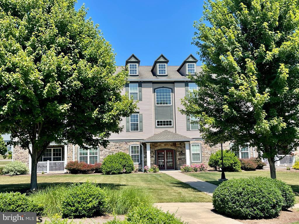 VILLAGE AT PENN STATE - MASCOT COVE - Residential