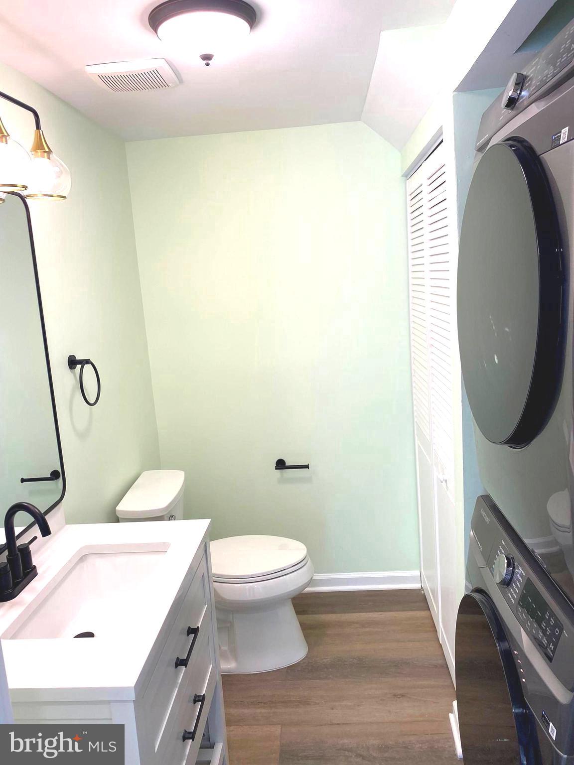 MONTGOMERY VILLAGE - Residential