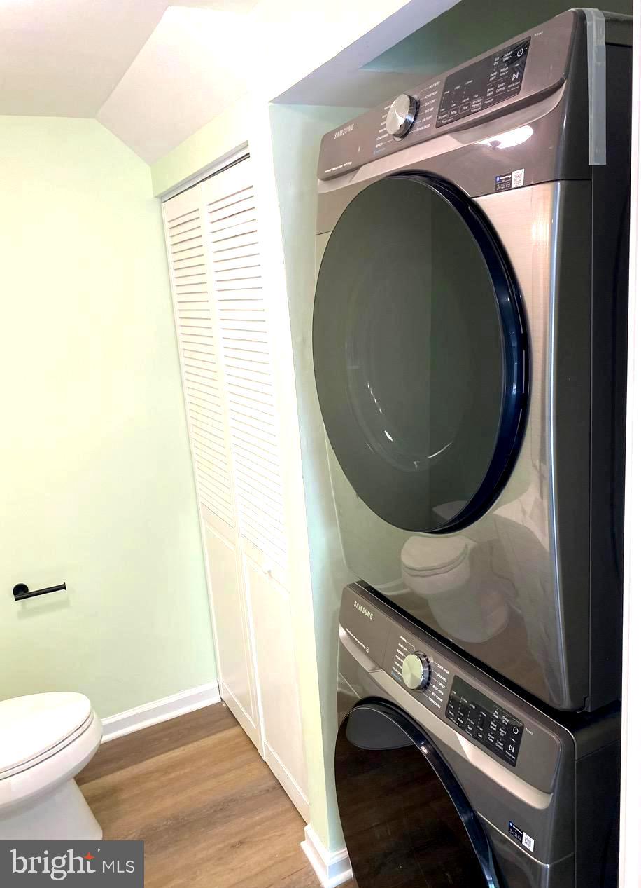 MONTGOMERY VILLAGE - Residential