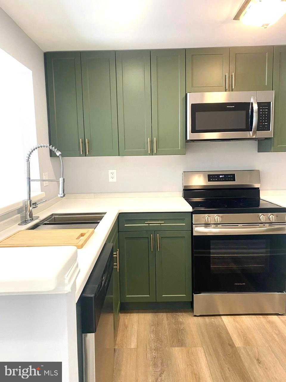 MONTGOMERY VILLAGE - Residential