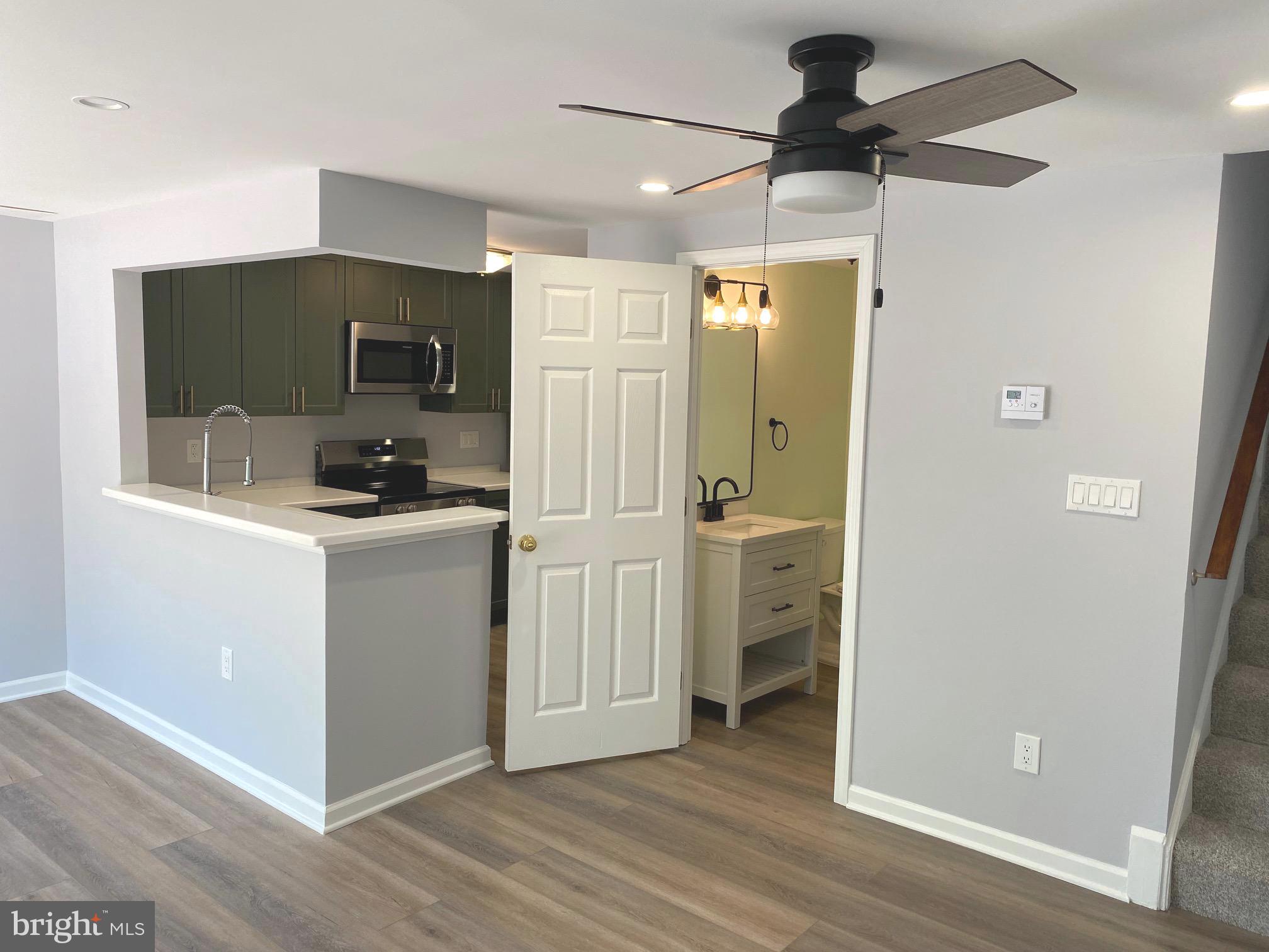 MONTGOMERY VILLAGE - Residential