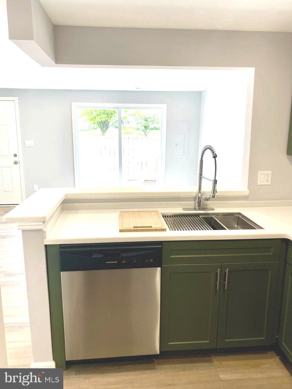 MONTGOMERY VILLAGE - Residential