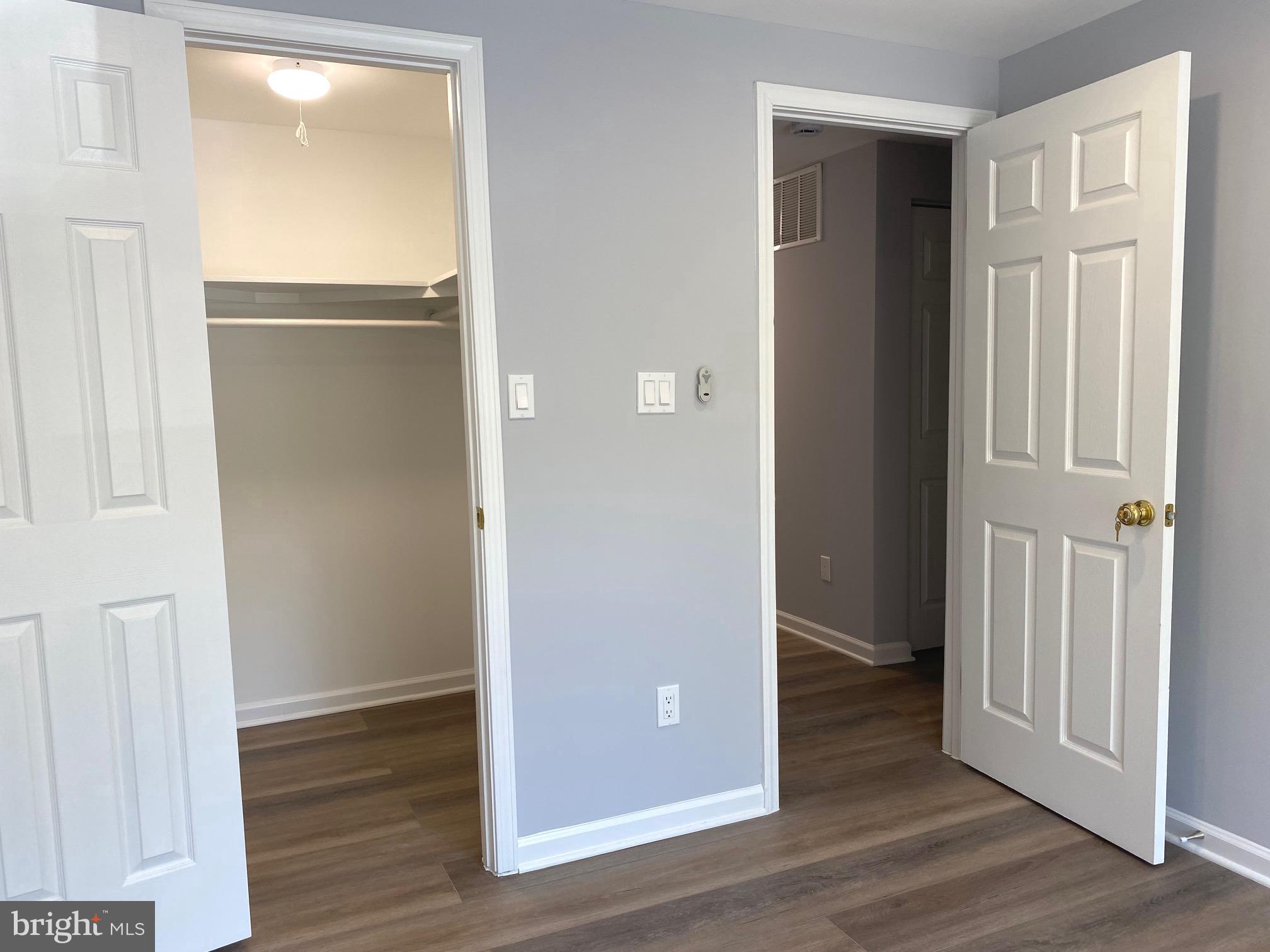 MONTGOMERY VILLAGE - Residential