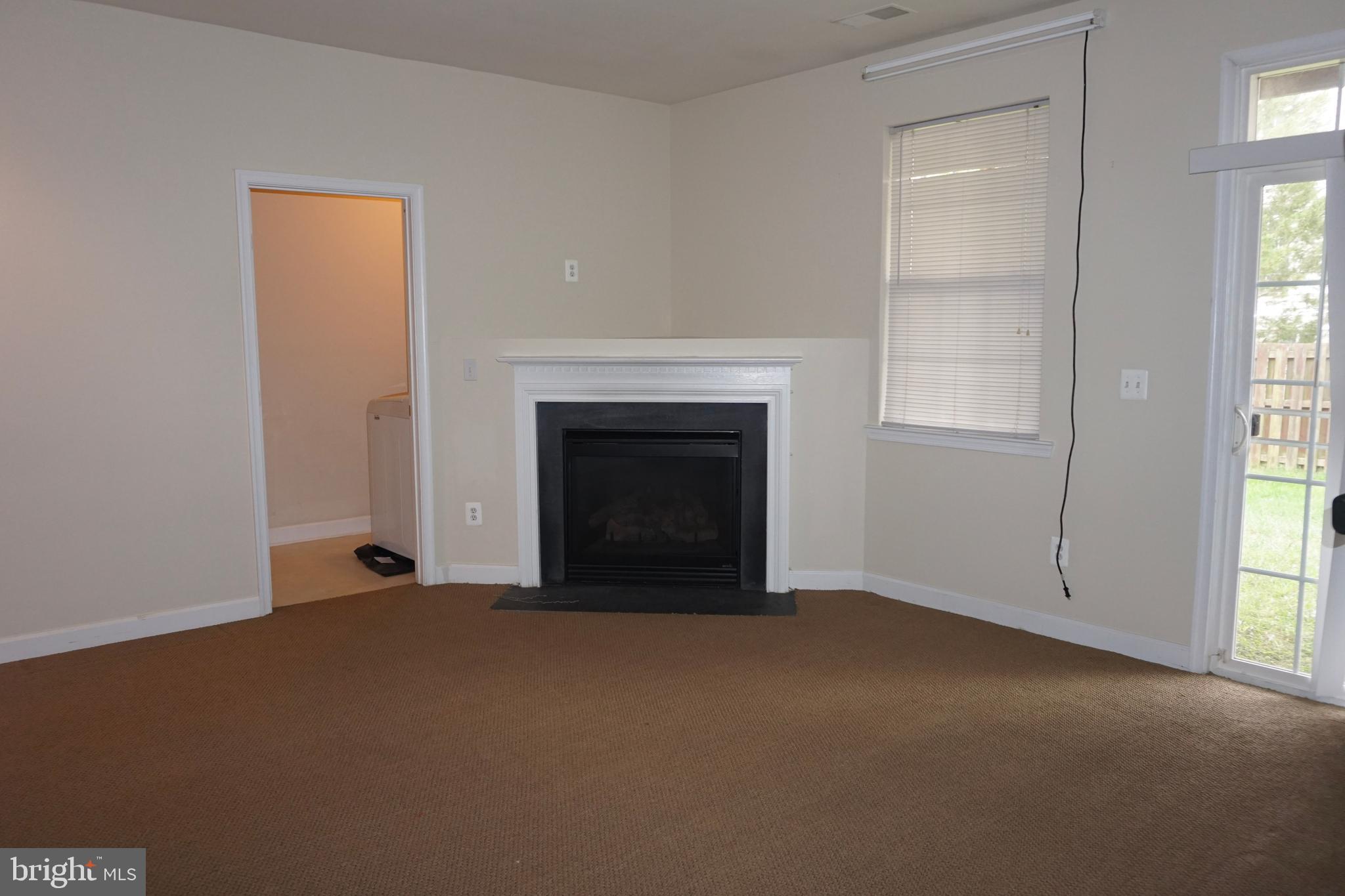 GROVE AT HUNTLEY MEADOWS - Residential Lease