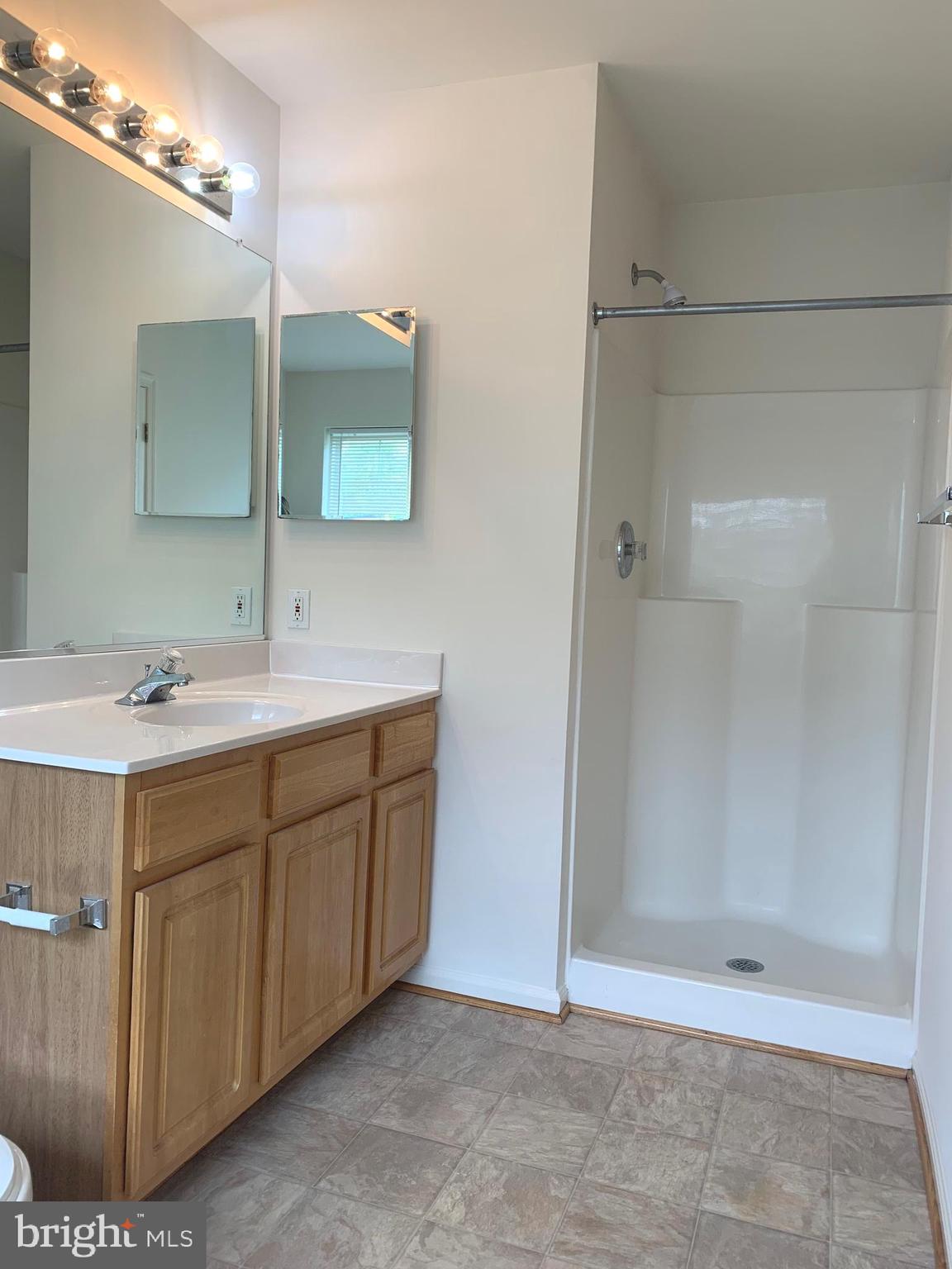 LIBERTY PLACE - Residential Lease