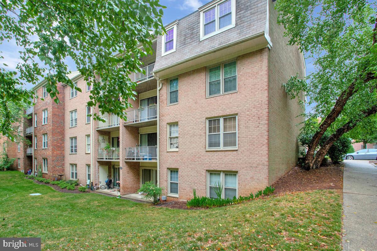 WESTCHESTER PARK - Residential