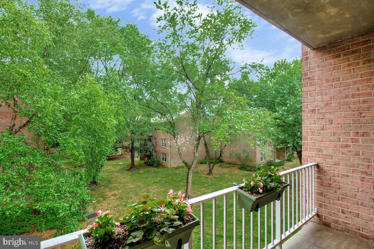 WESTCHESTER PARK - Residential