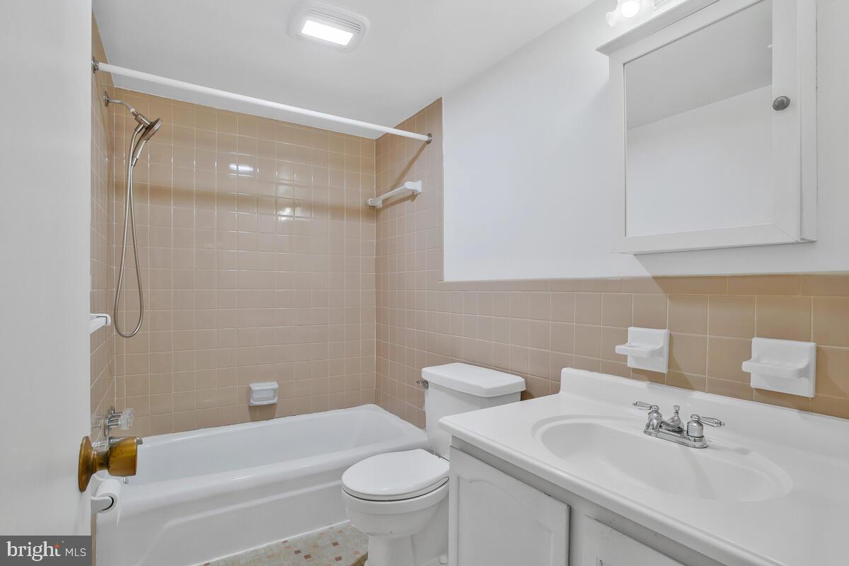 WESTCHESTER PARK - Residential