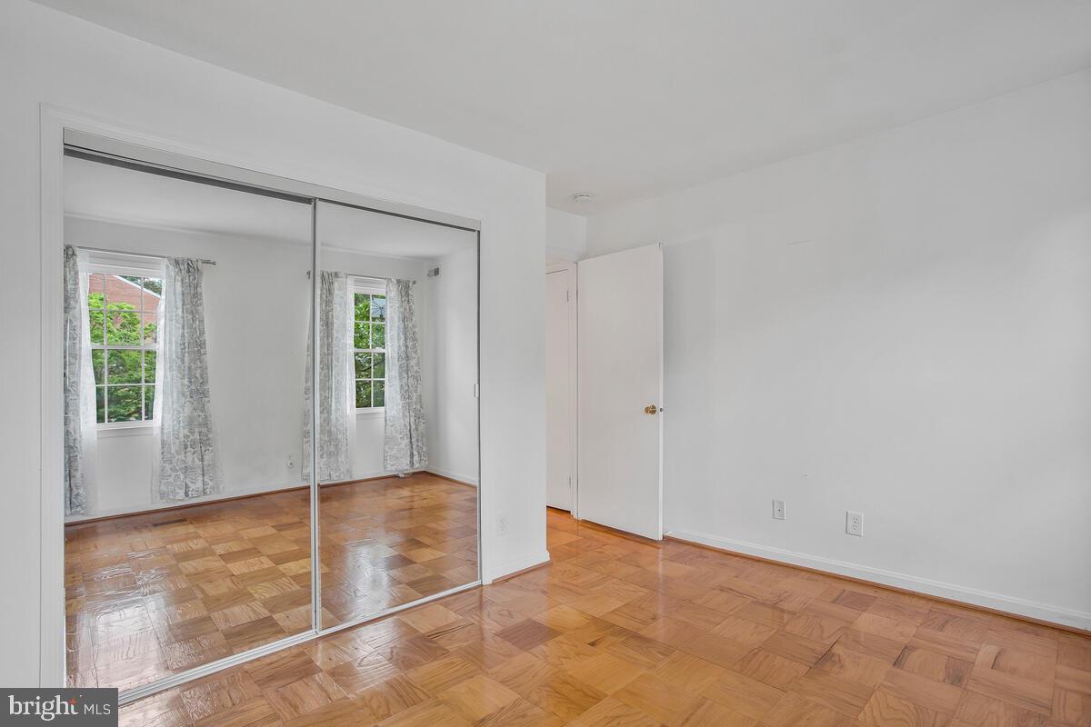 WESTCHESTER PARK - Residential