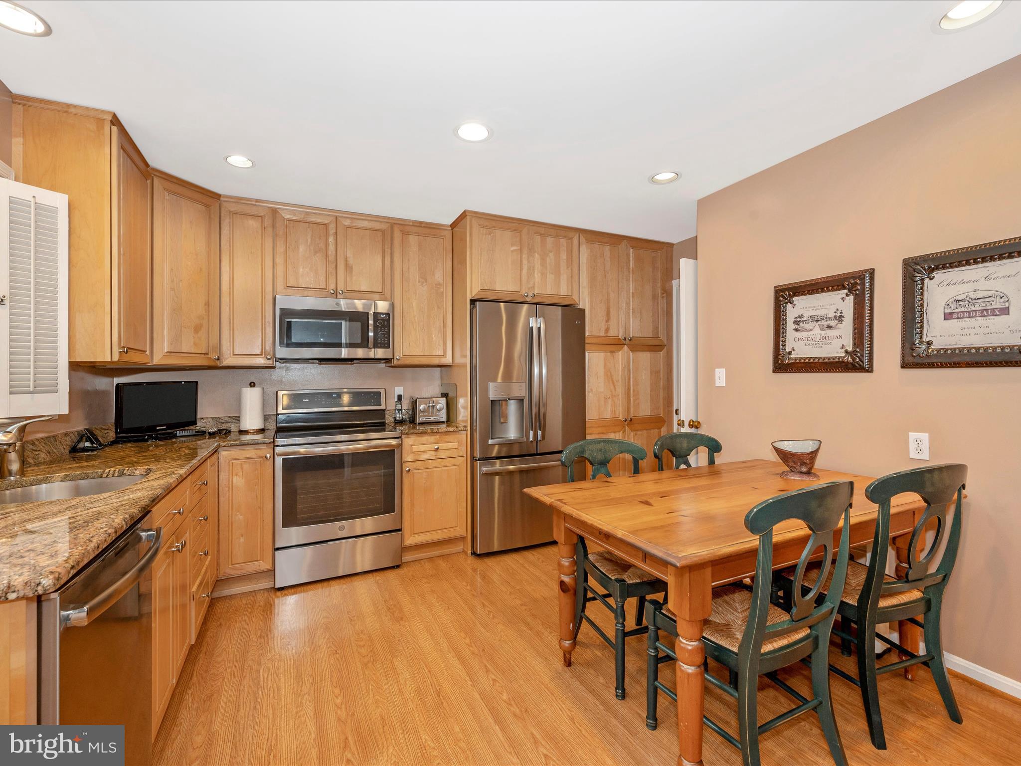 REGENT PARK - Residential