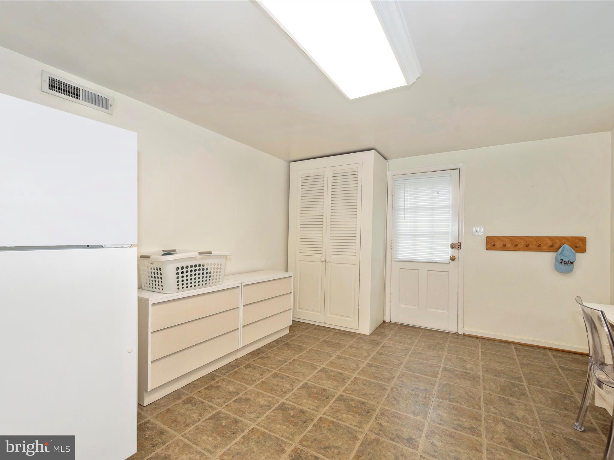 REGENT PARK - Residential