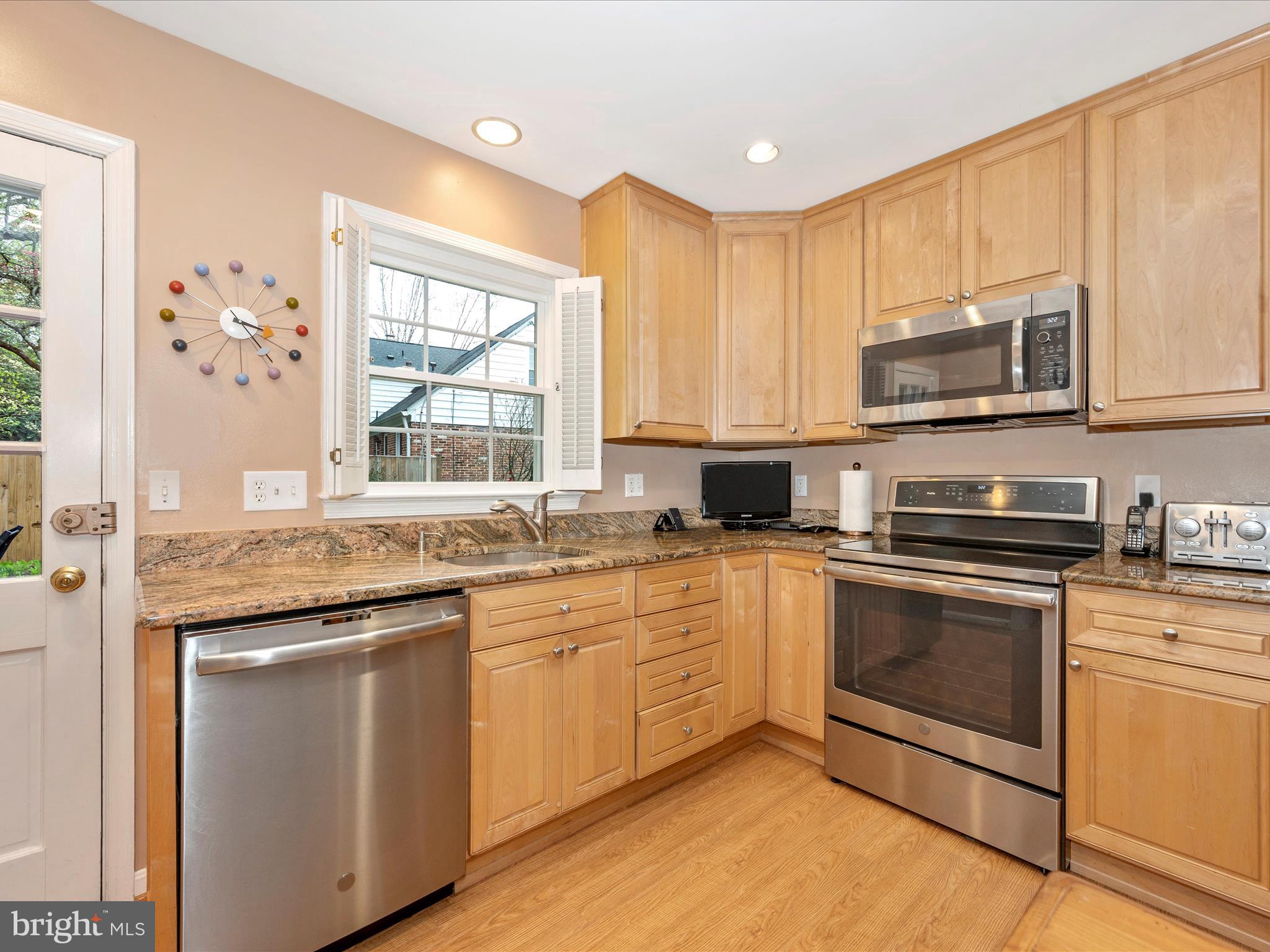 REGENT PARK - Residential