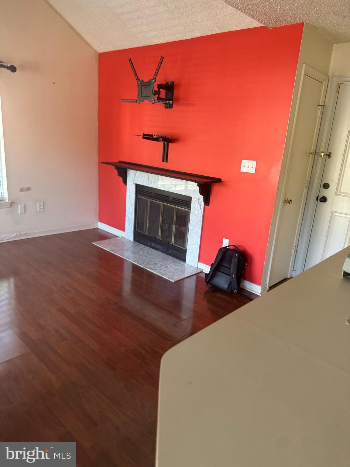 LAKE ARBOR - Residential