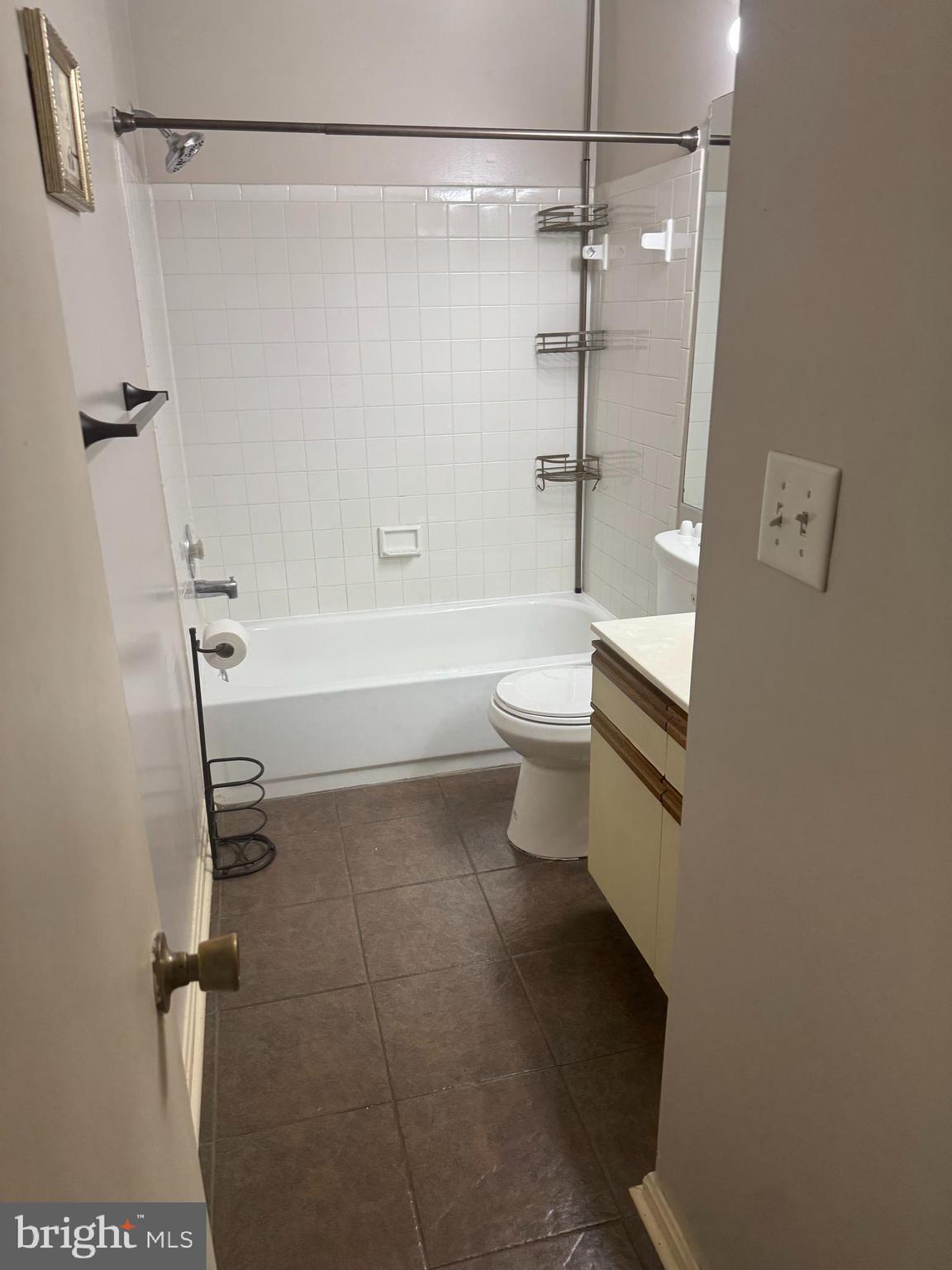 LAKE ARBOR - Residential