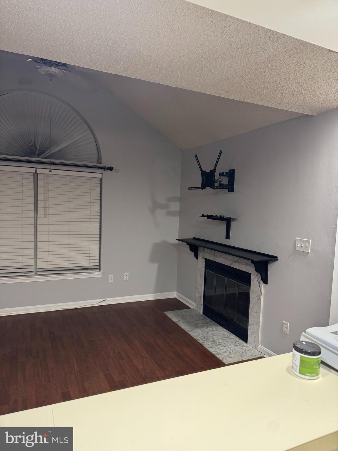 LAKE ARBOR - Residential