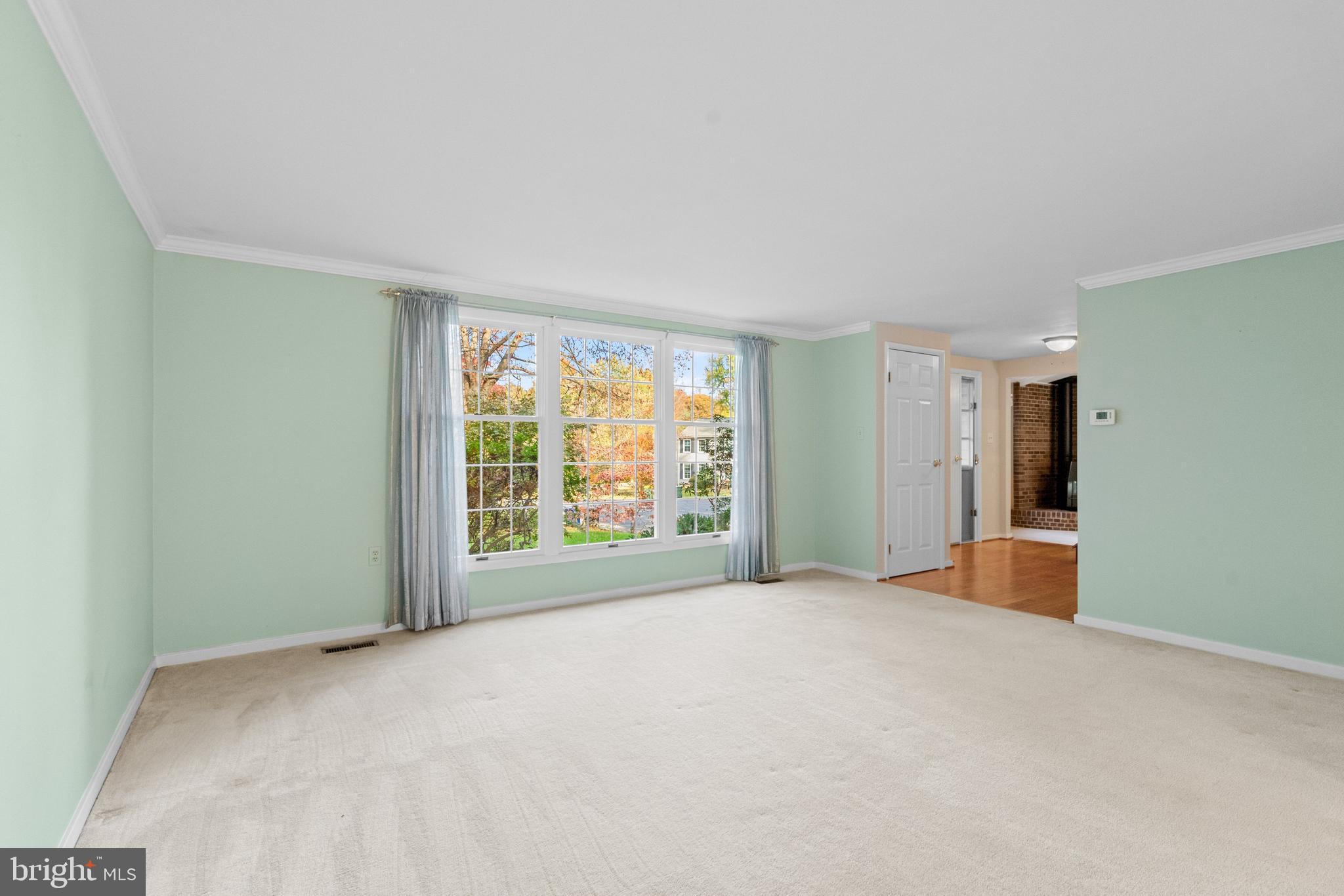 RESTON - Residential