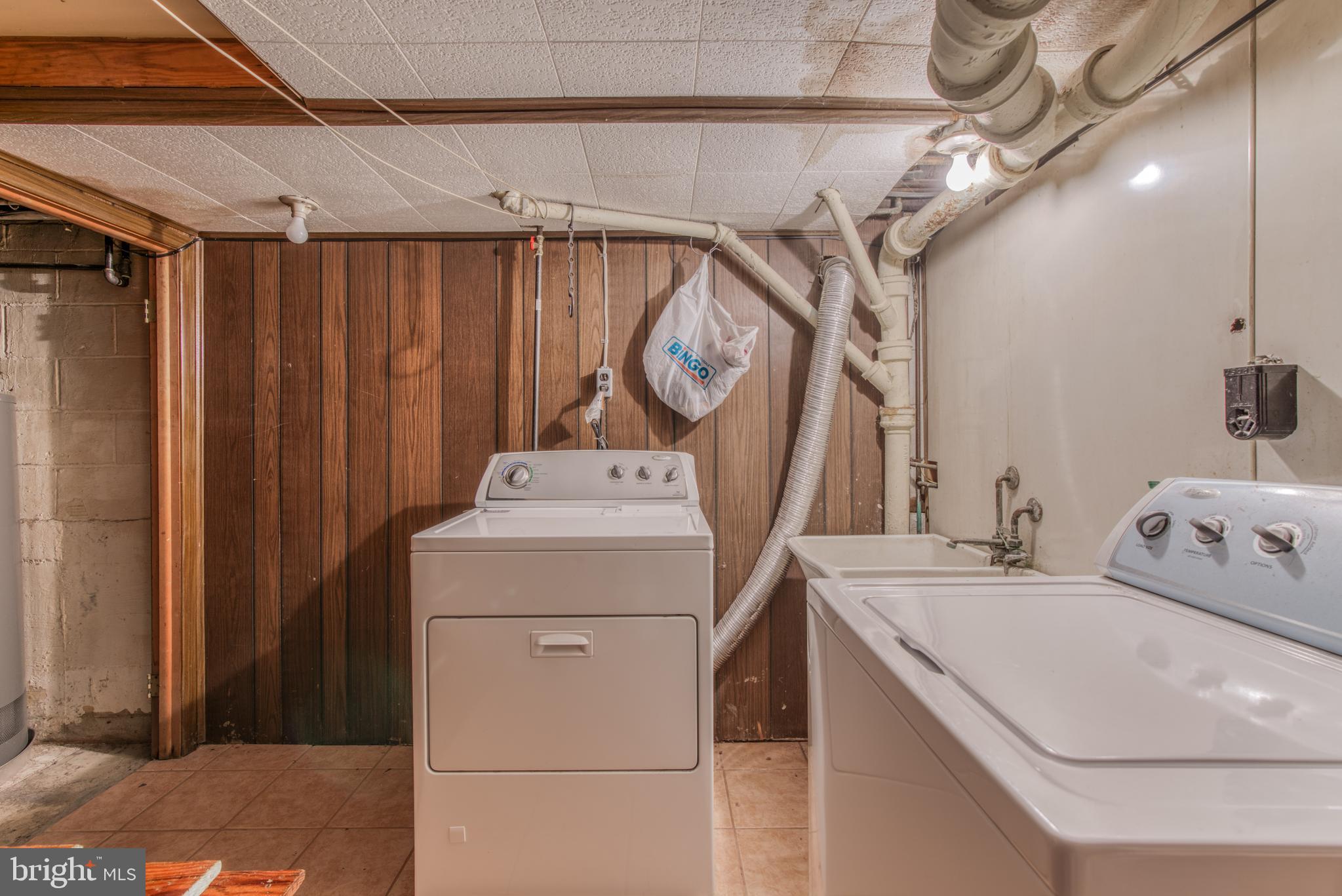 PARKVILLE - Residential