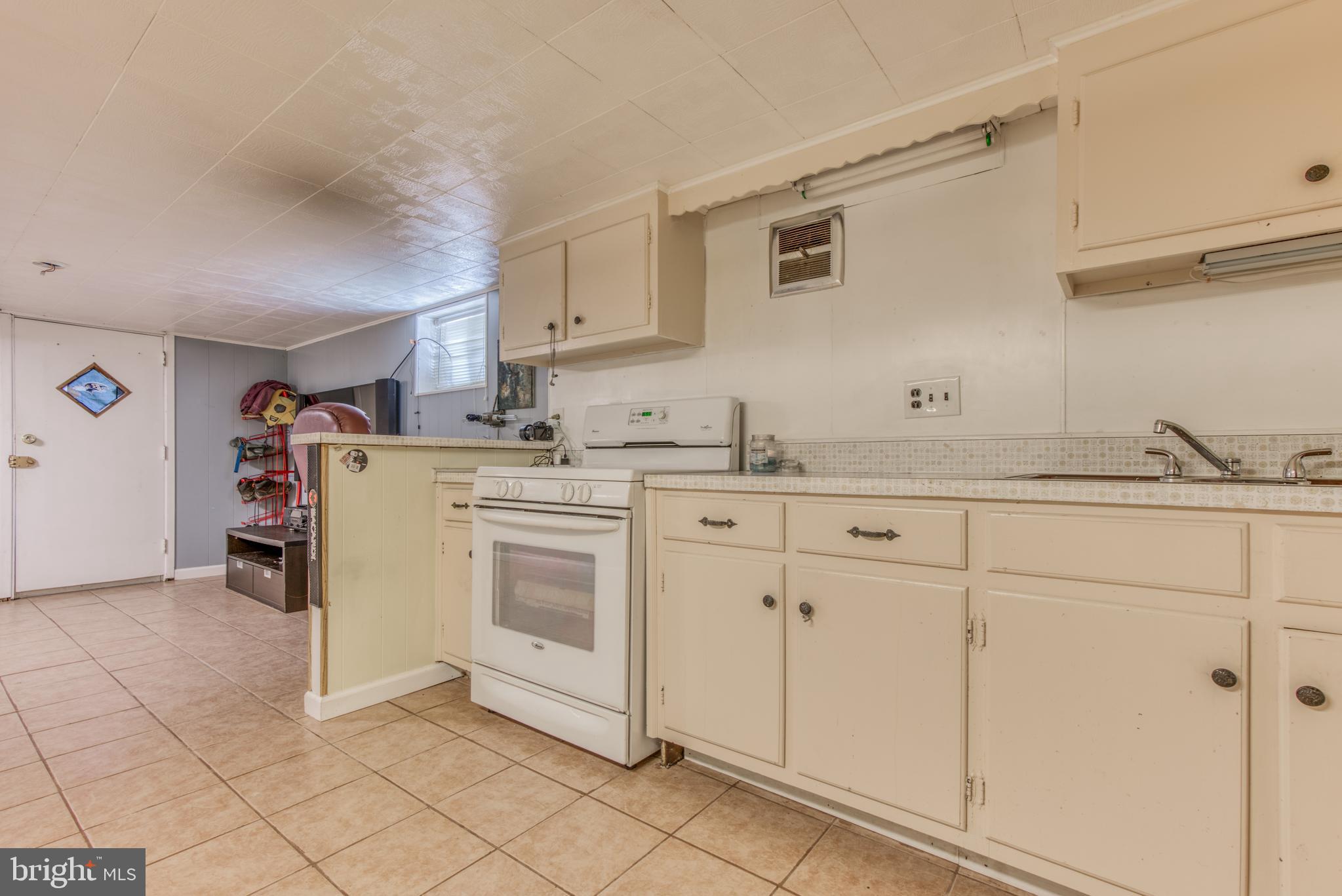 PARKVILLE - Residential