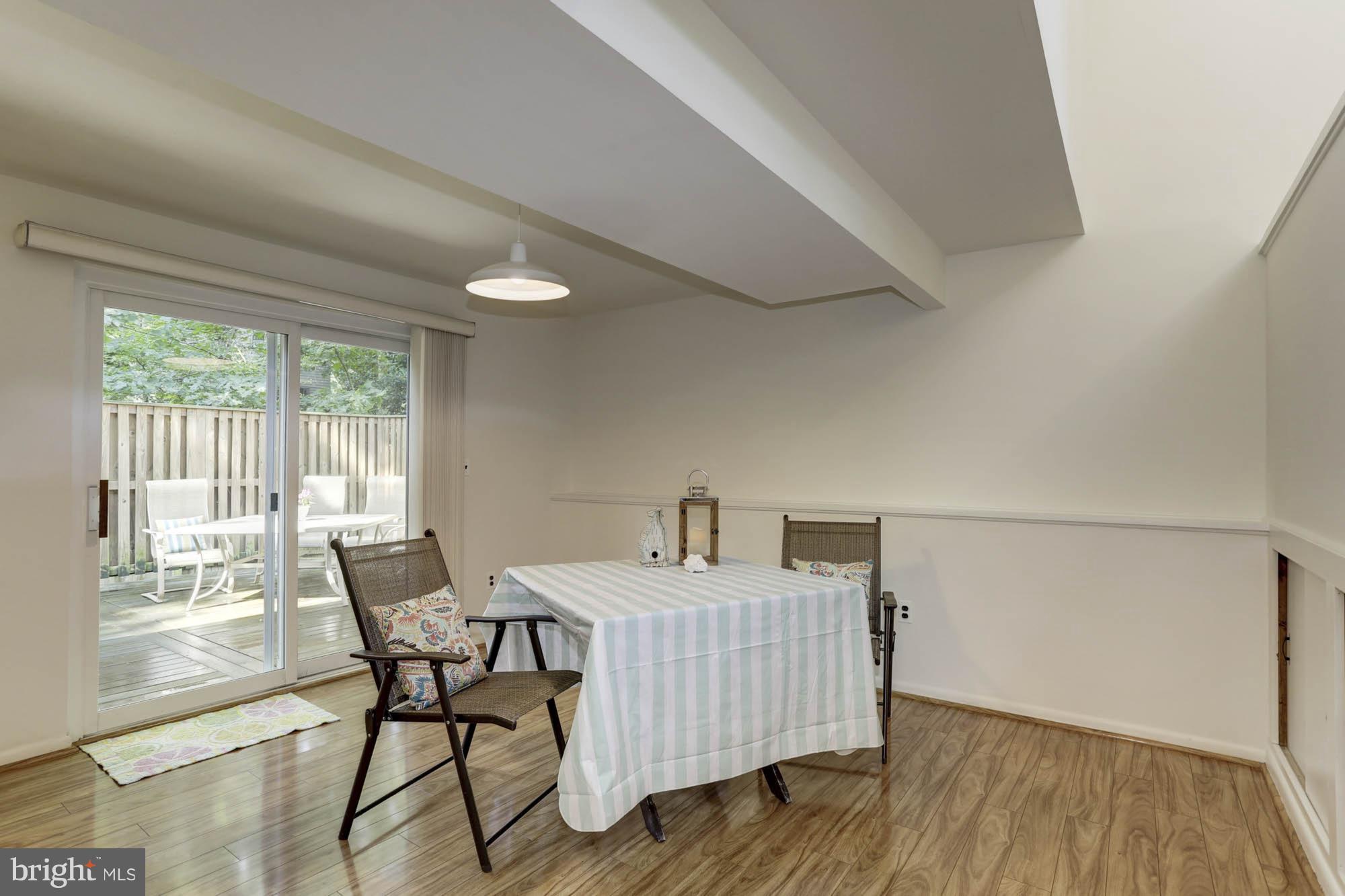 HUNTERS POINTE - Residential Lease